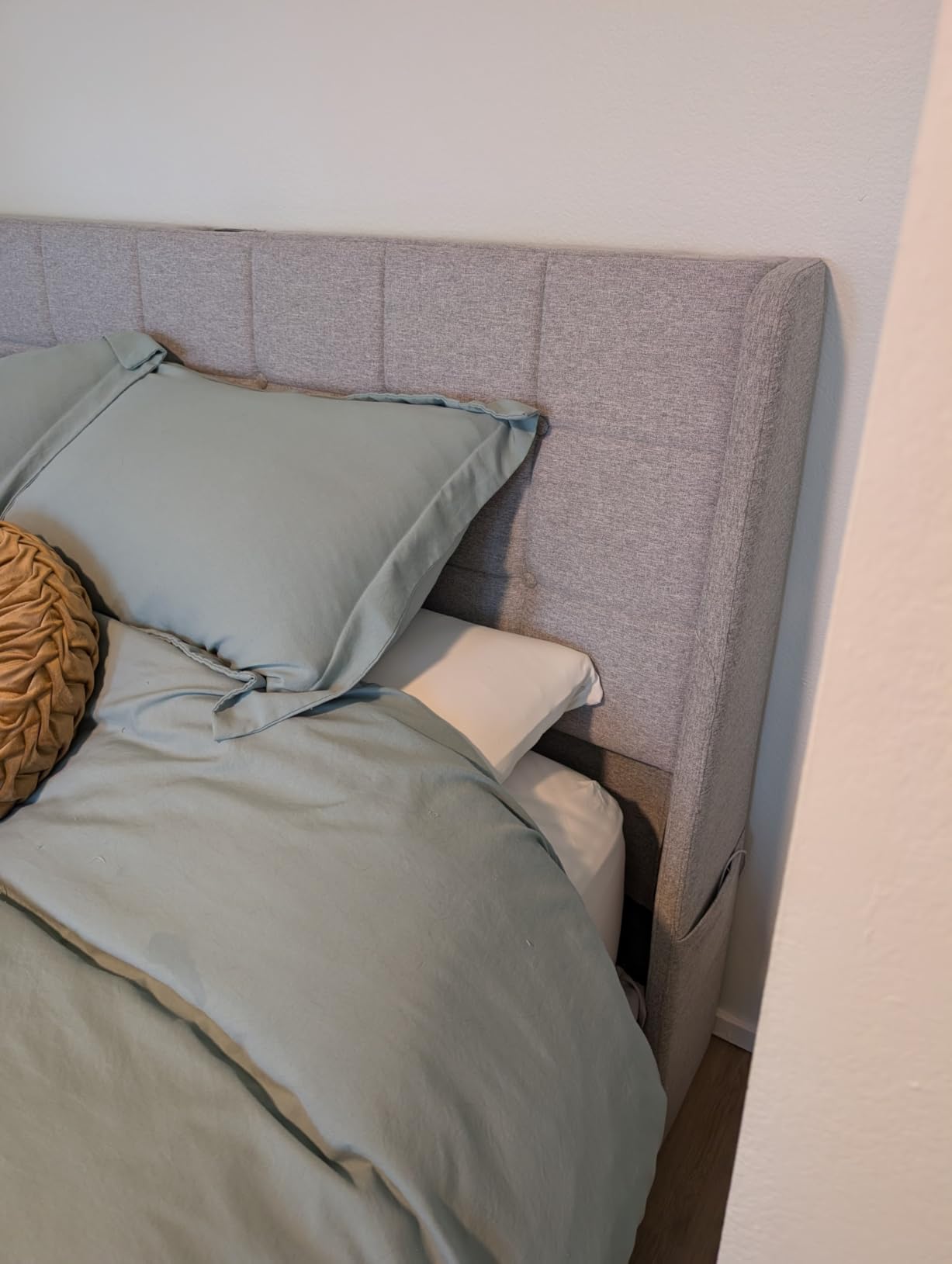 Ergonomic Upholstered Headboard Queen Size with Charging Station, Linen Wingback Headboards with Storage Pocket, Queen Headboard Only, Bed Frame Adapters, Sturdy Stable Solid Wood Bed Head Board, Light Grey customer photo 2
