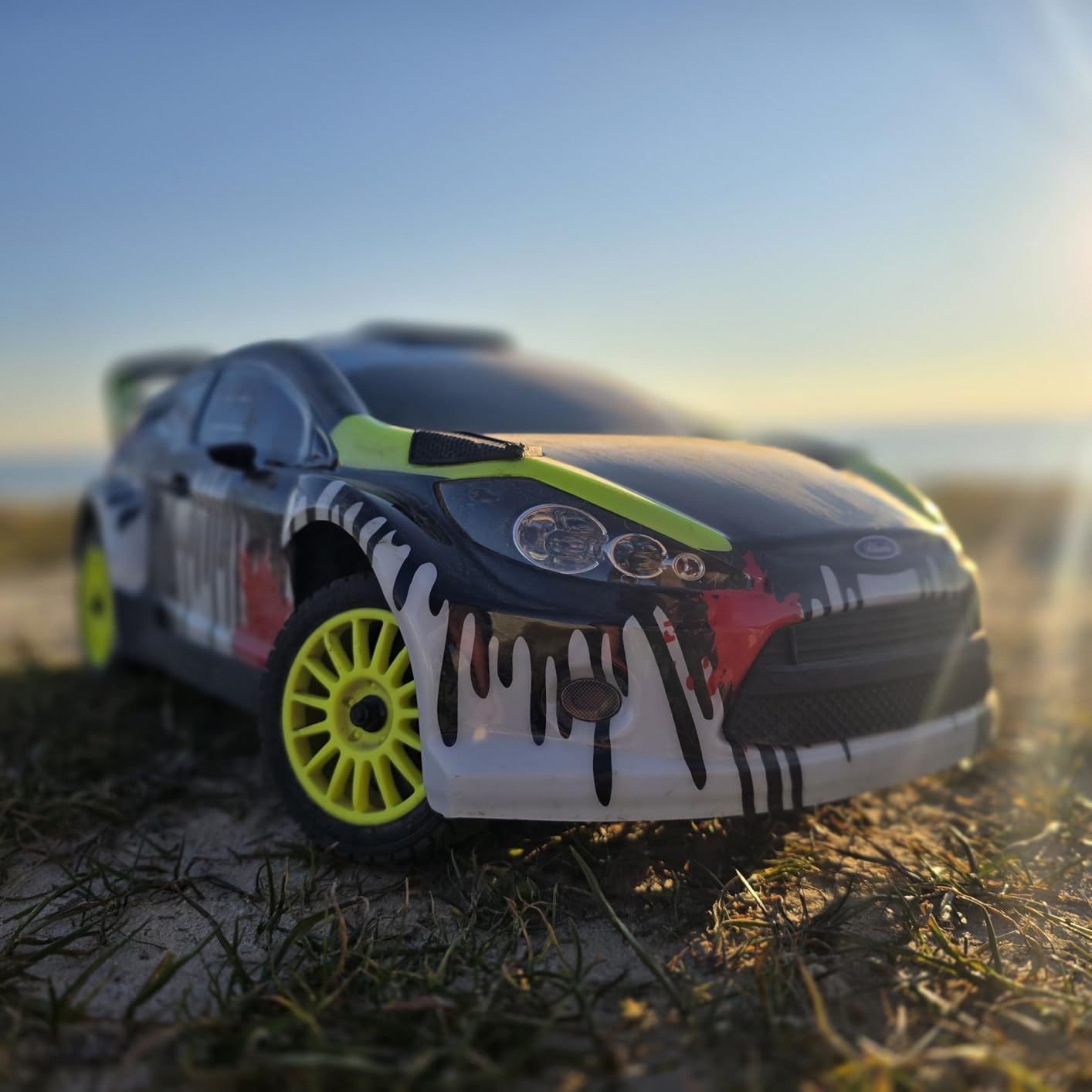 RIAARIO 1/10 Brushless RC Cars, 50 MPH Rally Car, Gyro, 4WD Monster Truck, 8+ Ages customer photo 1