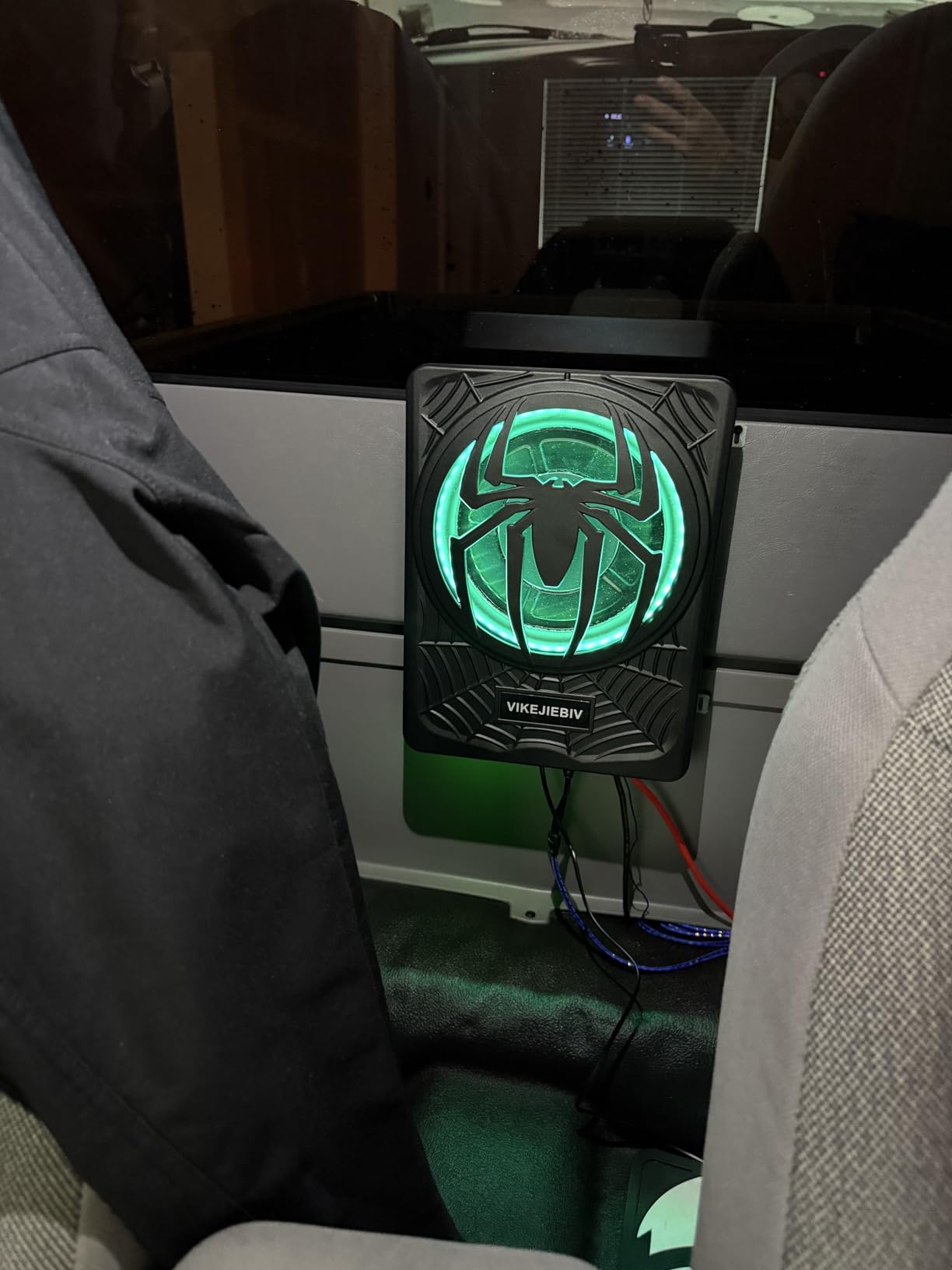 1200W Subwoofer, Slim Underseat Car Subwoofer and Amp Package with Ambient Light, Individual Control for Low Pass/Gain/Boost Bass, Loud Stereo Sound, Deep Bass Perfect for Truck/SUV/Jeep/MPV (Black) customer photo 2