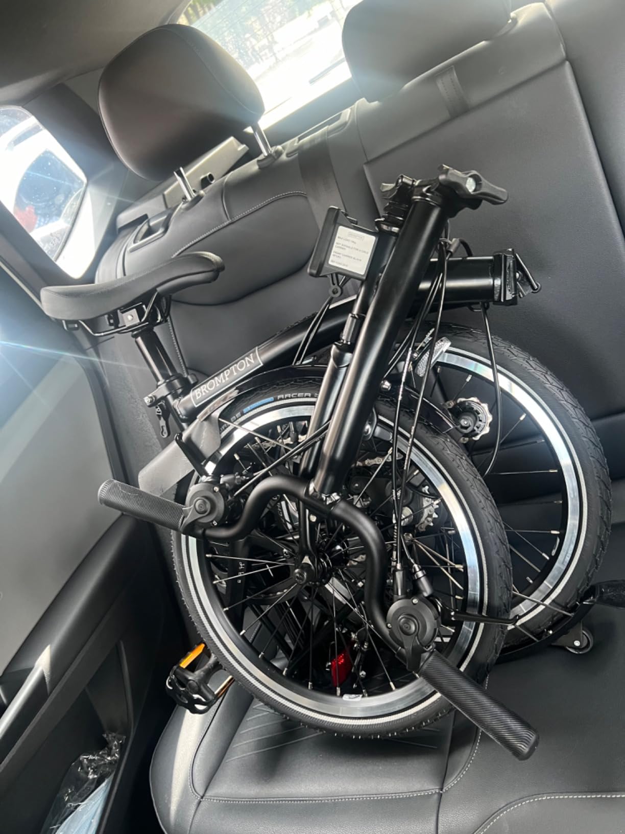 Brompton Folding Commuter Bike C Line 6-Speed, Compact Lightweight Urban Bike for Adults customer photo 1