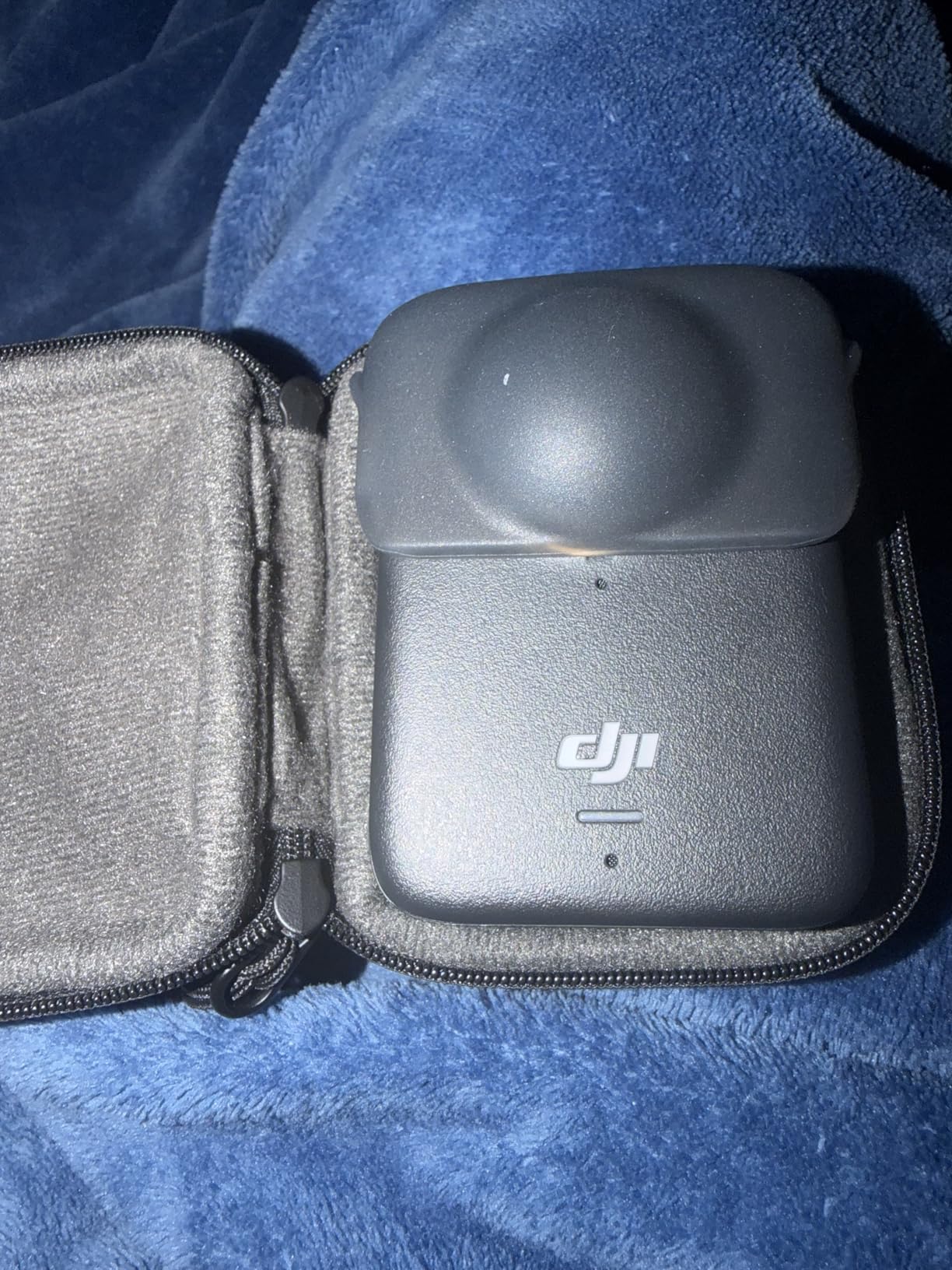 DJI Osmo 360 Camera Adventure Combo, Waterproof 360° Action Camera with 1-Inch 360° Imaging, Extended Battery Life with 3 Batteries, Native 8K 360° Video, 105GB Built-in Storage customer photo 2