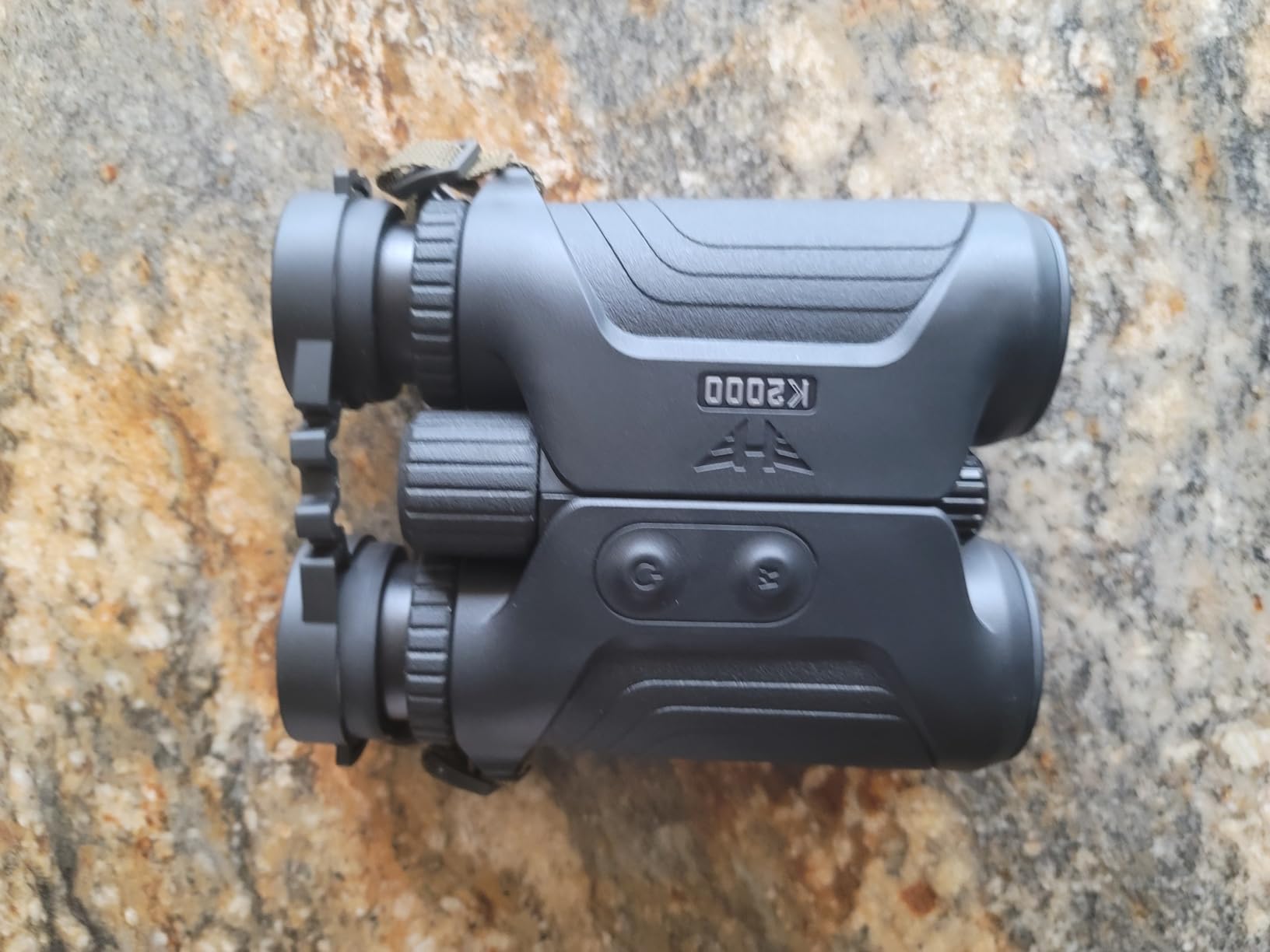 Halo Optics K2000 Rangefinder Binoculars 10x 42mm customer photo 3
