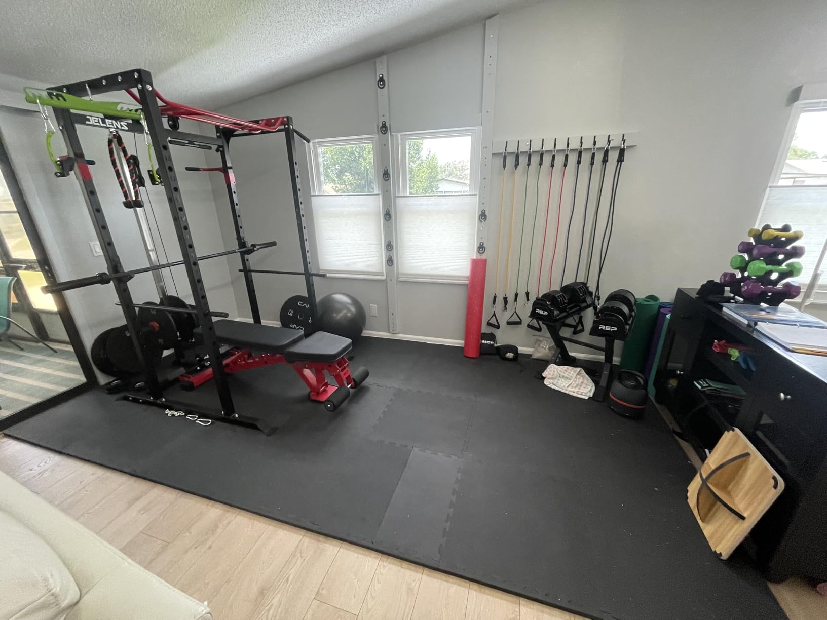 JELENS S11 Power Cage, 2000LB Multi-Function Power Rack with LAT Pulldown customer photo 2