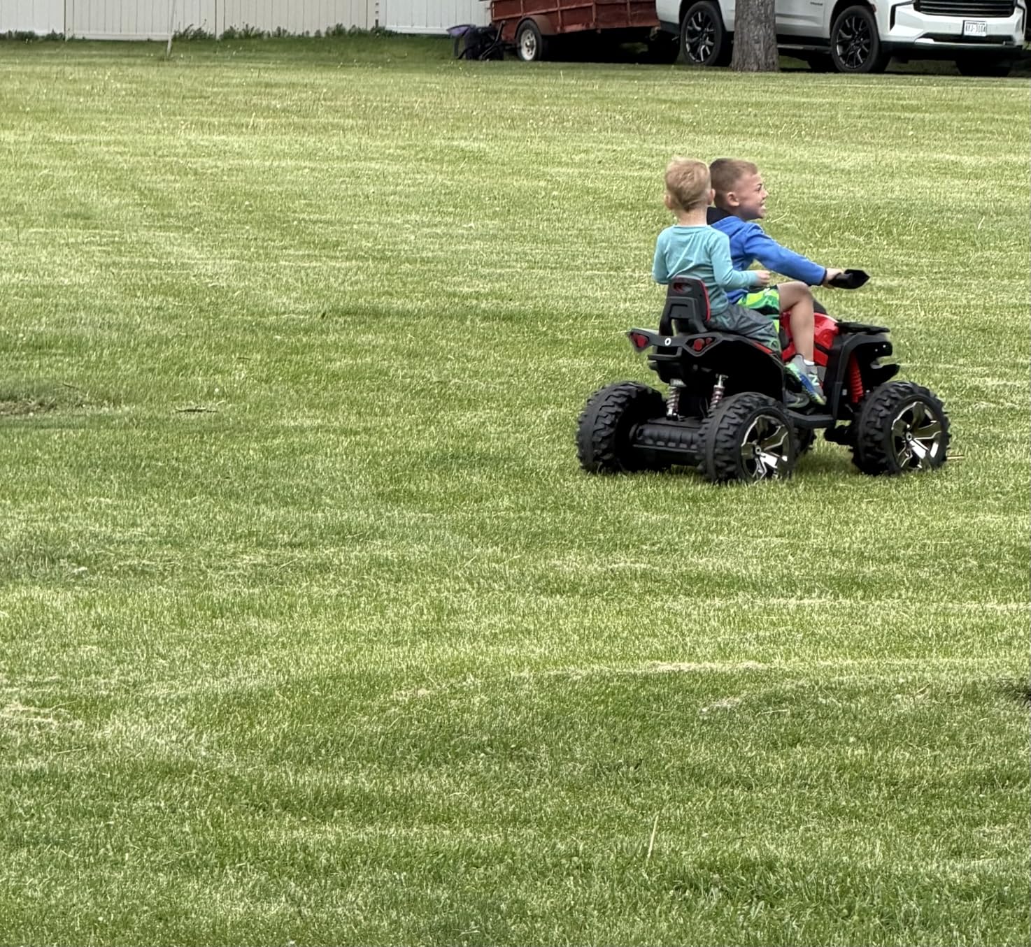 JOYRACER 24V Kids ATV 4 Wheeler, 4x4 Ride On Toys Car w/ 800W Motors, 9AH Battery Powered Car w/Remote Control, Bluetooth, MP3, USB, Spring Suspension, 2-Seater Quad for Boys Girls, Green customer photo 1