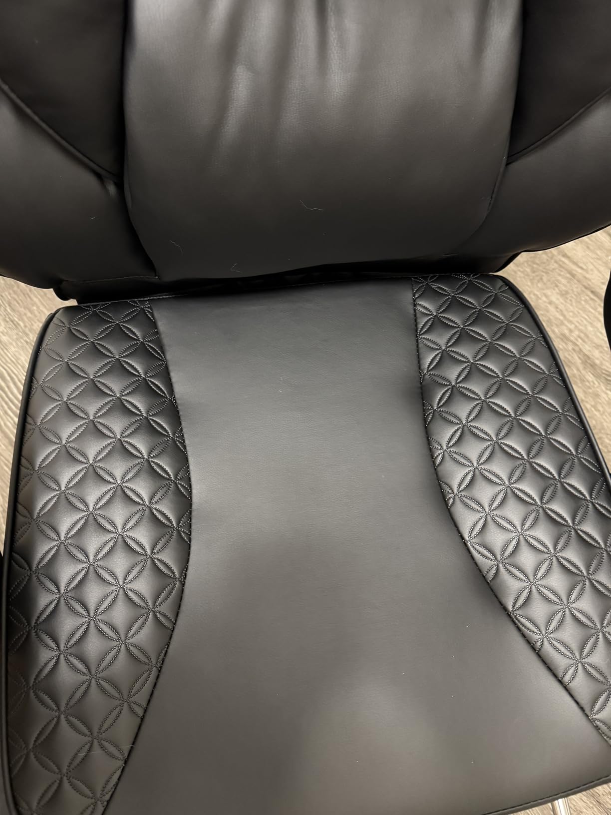 COMHOMA Big and Tall Office Chair Heavy Duty Wide Ergonomic Gaming Chair with Deluxe Embossing Designed Leather with Foot Rest,150°Reclining Adjustable Armrests Pocket Spring Back Support and Pillow customer photo 2