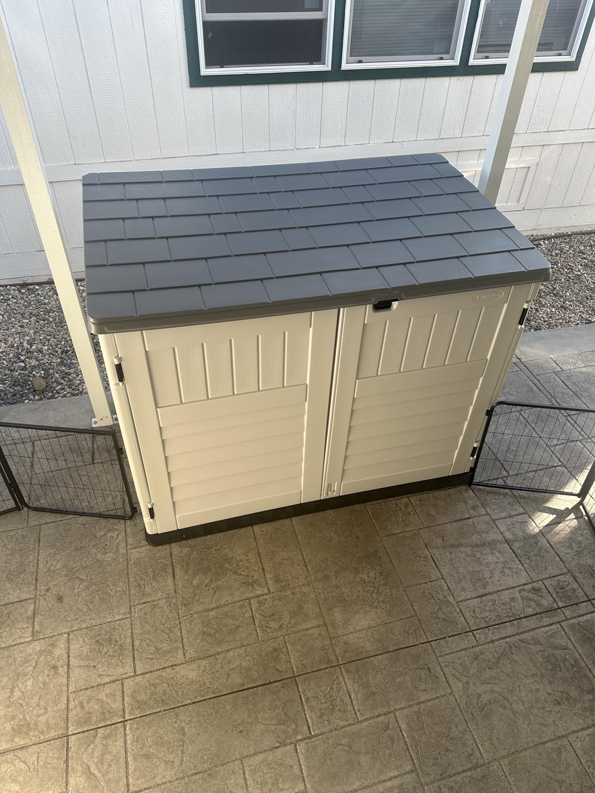 Suncast 5.9 ft. x 3.7 ft Horizontal Stow-Away Storage Shed - Natural Wood-Like Outdoor Storage for Trash Cans and Yard Tools - All-Weather Resin, Hinged Lid, Reinforced Floor - Made in The USA customer photo 1