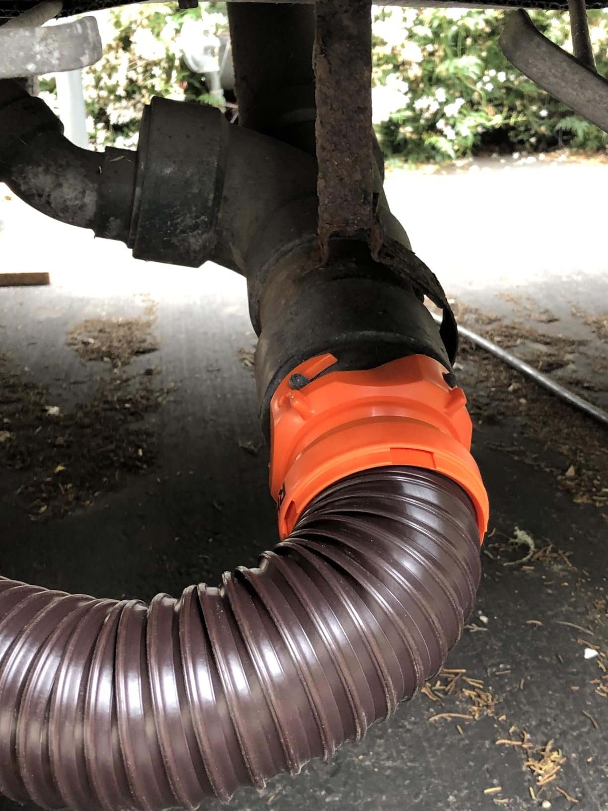 Camco Rhino Ultimate 20' RV Sewer Hose Kit - All-in-One Sewer Hose Solution, 11-Piece Combo Kit Includes Storage Box for Nesting Support & Camper Organization (43075) customer photo 1