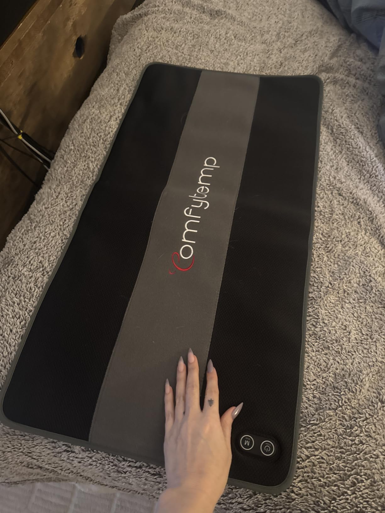 Comfytemp 33'' x 17'' Red Light Therapy Mat for Body, FSA Eligible HSA Near Infrared Light Therapy Pad, 660nm & 850nm Light Blanket for Back Belly Knee Joints Muscle customer photo 2