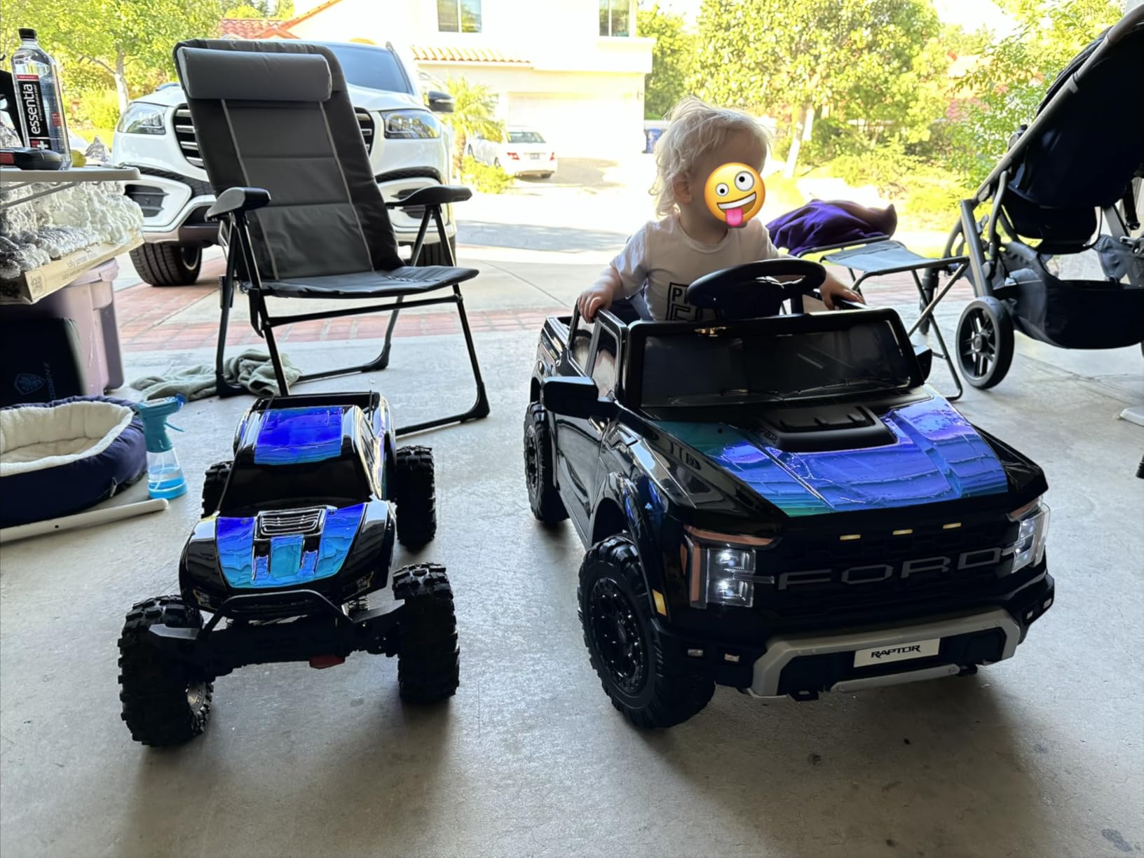 First Ride On 12V Licensed Ford F-150 Raptor Kids Ride on Toy, Ride on Truck with Parent Remote Control, Electric Car for Kids with Truck Bed Storage, 3 Point Safety Belt, LED Lights (Black) customer photo 2