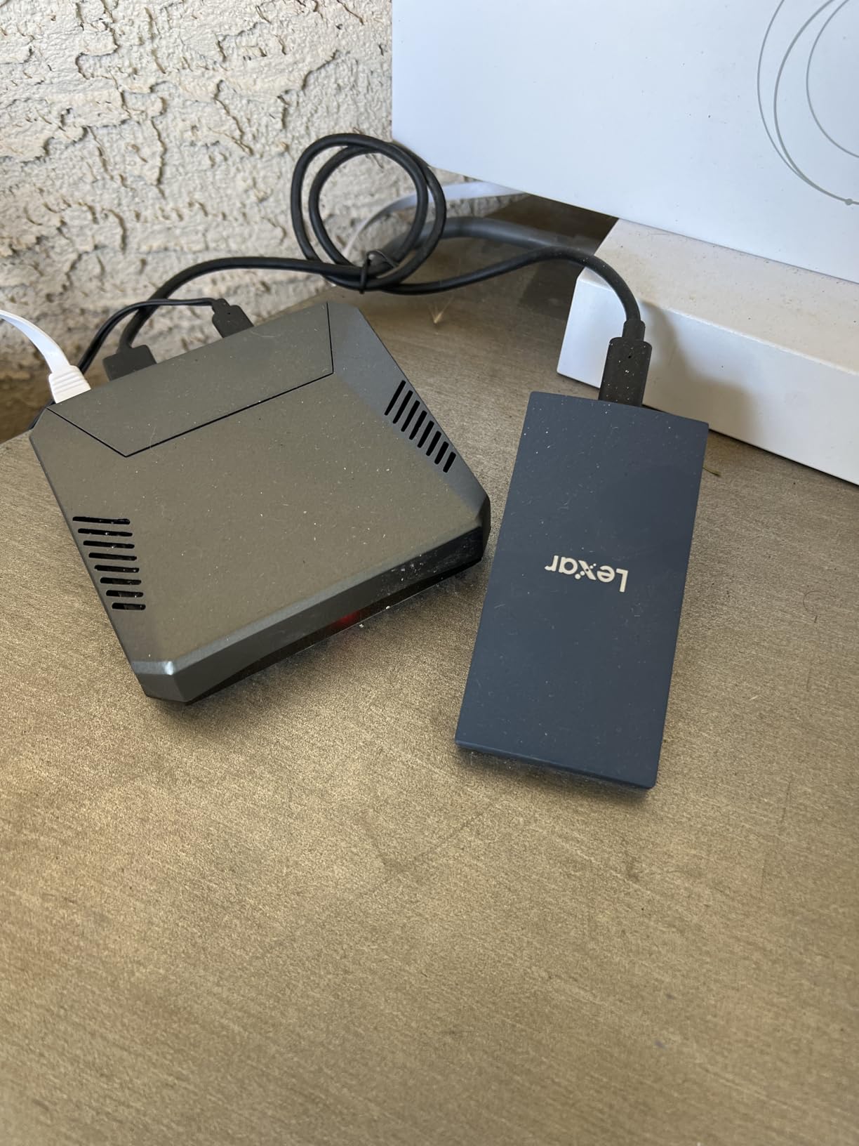 Lexar ES3 1TB External SSD, USB 3.2 Gen2 Portable SSD, Up to 1050MB/s Read customer photo 2