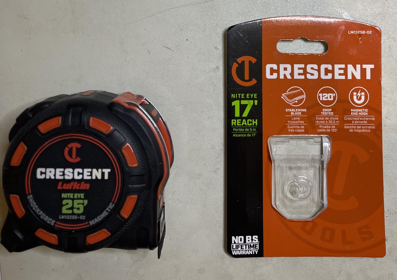 Crescent Lufkin 25 Ft. SHOCKFORCE NITE EYE Magnetic Tape Measure | LM1325B-02 customer photo 1