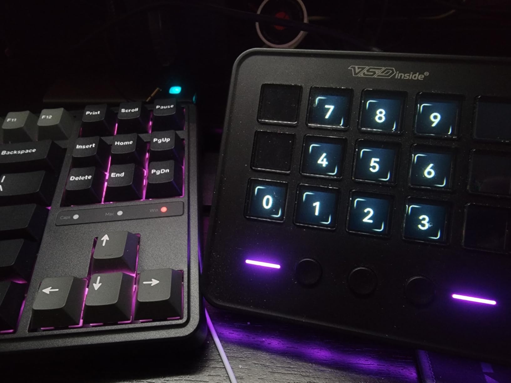 VSDINSIDE Macro Keypad, Stream Controller Deck Gaming Streaming Shortcut Keyboard, 18 Programmable Keys Customizable Visual AI Pad USB Soundboard for OBS, YouTube, Desk Office Setup, Laptop, PC, Mac customer photo 1