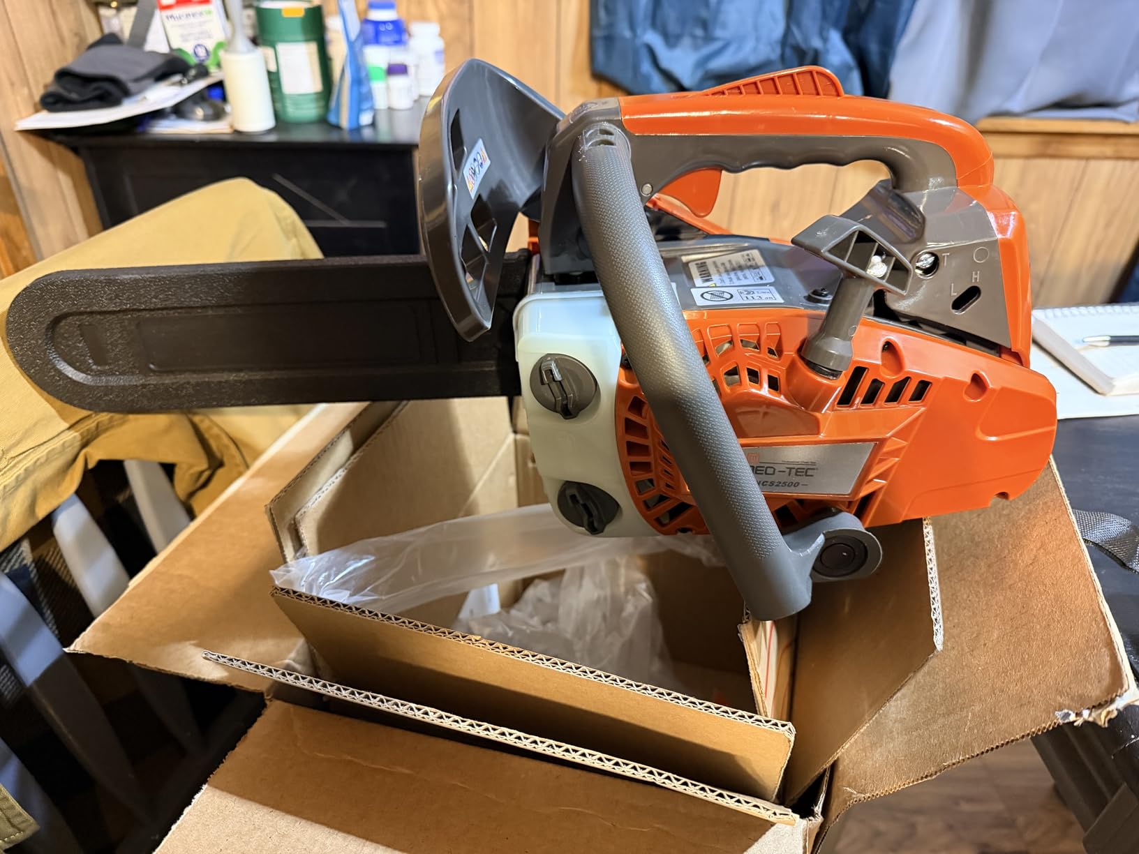 NEO-TEC 20 Inch 62CC Gas Powered Chainsaw 2-Cycle Petrol 3.5HP Handheld Reliable Motosierra De Gasolina for Tree Pruning Wood Cutting customer photo 2