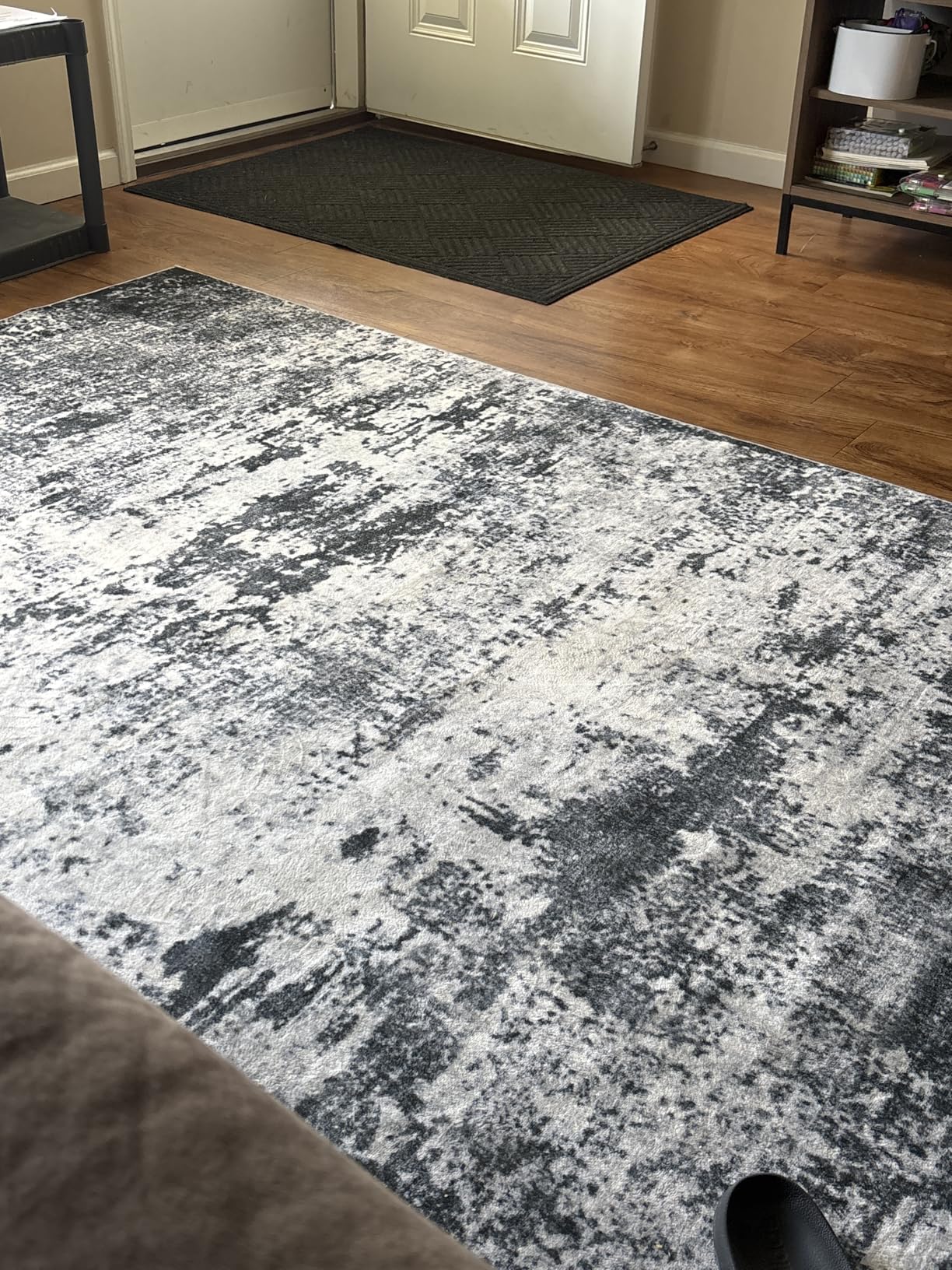 5x7 Area Rug Living Room Rug: Washable Modern Abstract Soft Thin Rug Indoor Floor No Slip Stain Resistant Carpet for Bedroom Dining Room Farmhouse Nursery Home Office - Black customer photo 2
