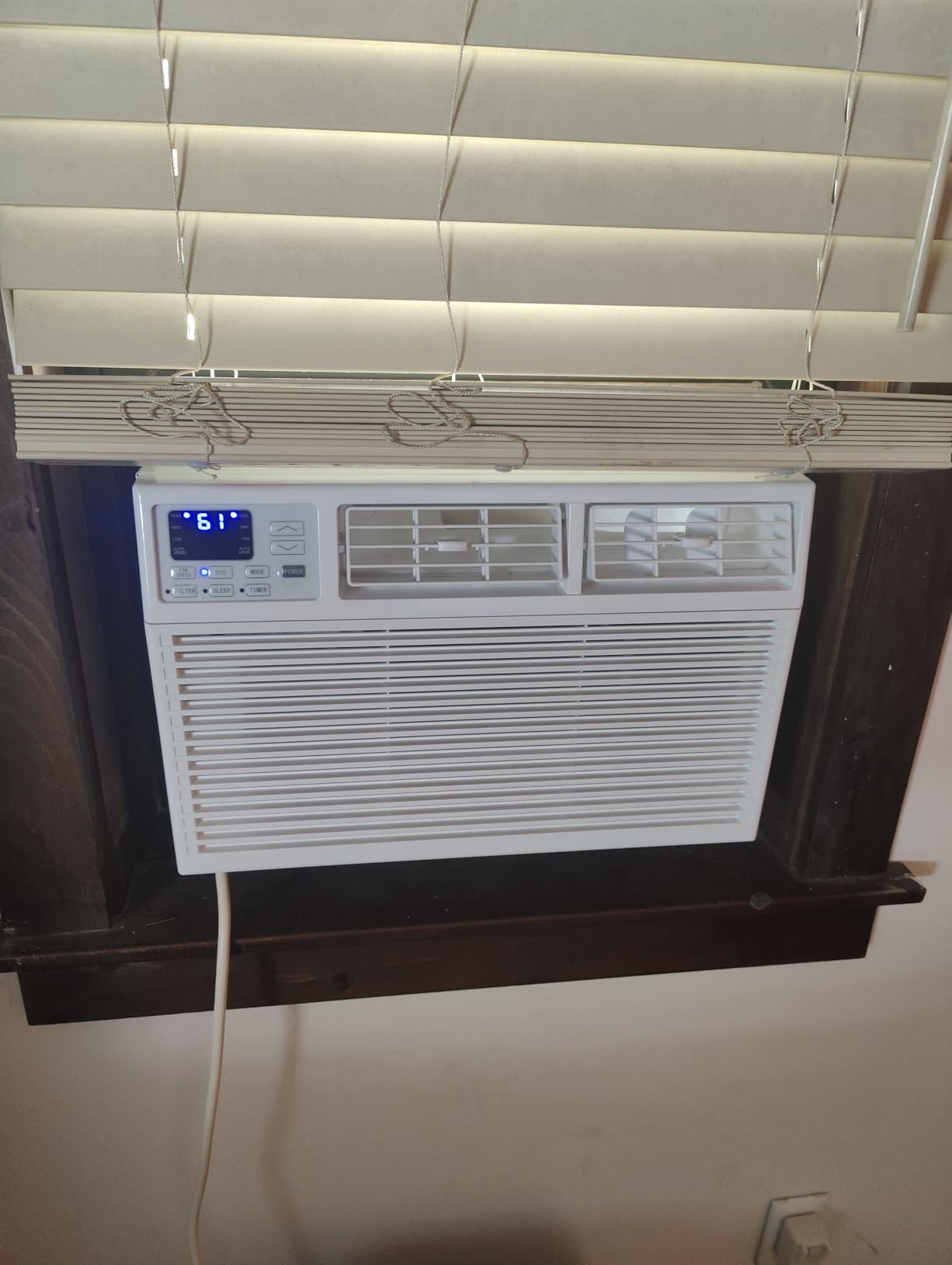 Electactic Window Air Conditioner, 8000 BTU Window AC Unit, Cool Rooms up to 350 Sq.Ft., 6-in-1 Modes,24H Timer, Energy Saving, Remote Control, Perfect for Bedroom, Apartment, Living Room, Office customer photo 2