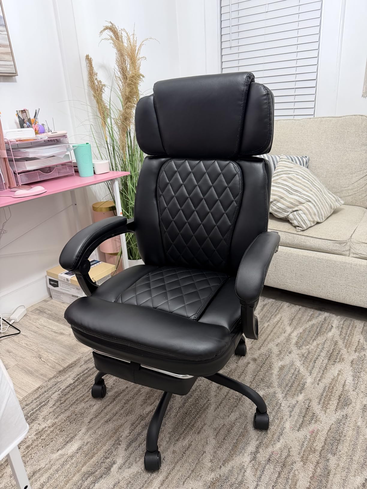 400lbs Executive Office Chair with Foot Rest for Heavy People, Ergonomic Big and Tall Desk Chair with Adjustable Headrest, High Back PU Leather Comfy Heavy Duty Computer Chair with Spring Cushion customer photo 1