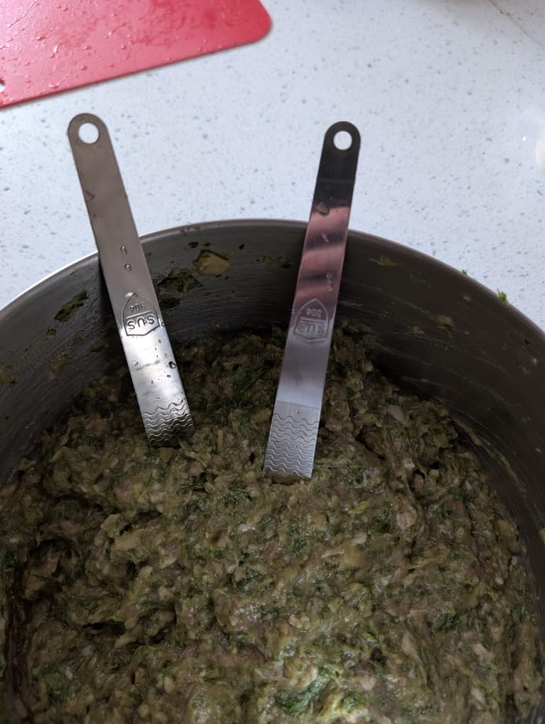 2 PCS Wonton Maker Stainless Steel Wonton Wrappers Tool, Dumpling Maker Press, Empanada Maker Press, Steamed Buns Making Tools, Suitable for Stuffing, Dumplings, Stuffing Burritos, Ravioli, Gyoza customer photo 2