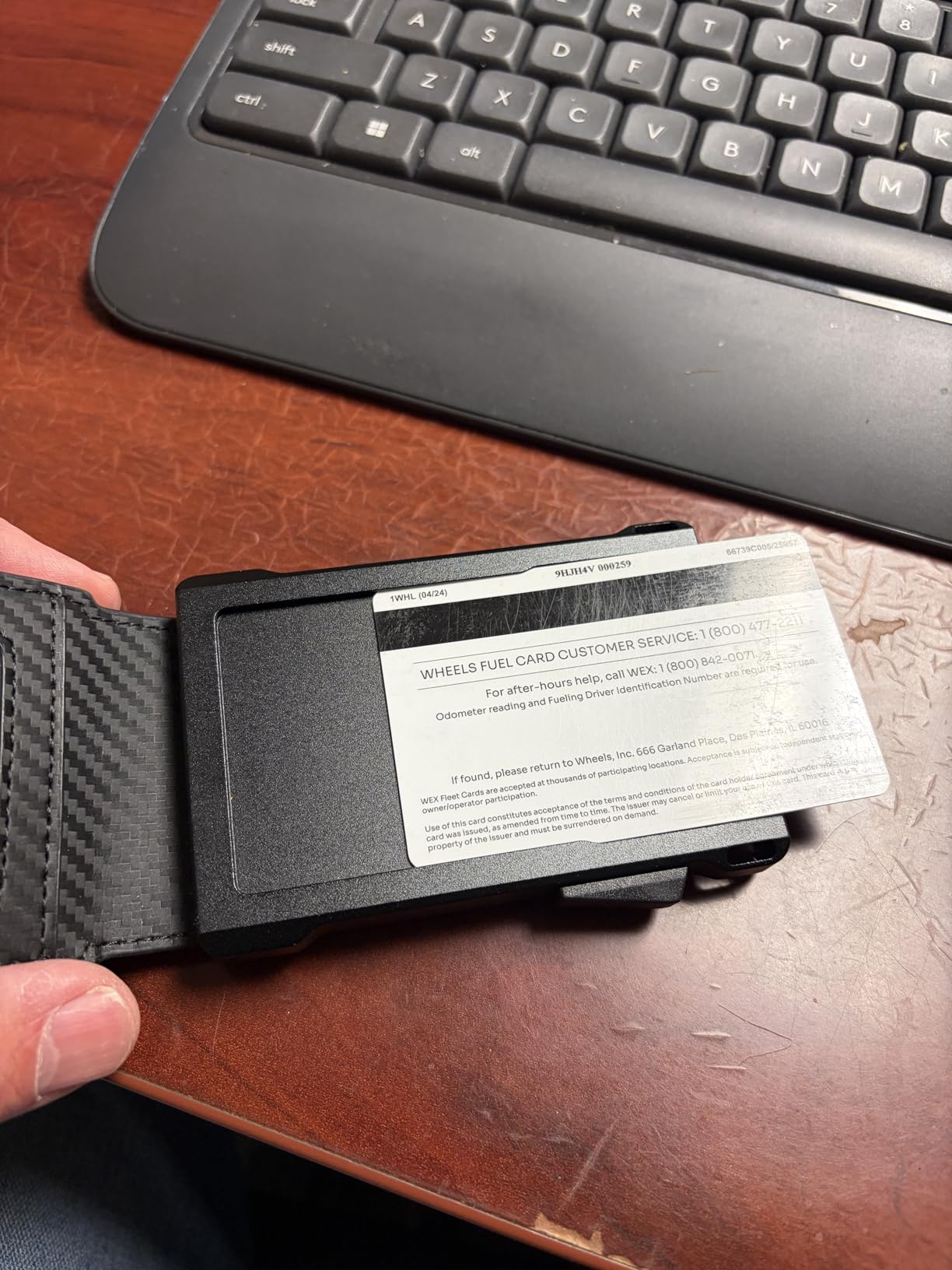 Wallet for Men RFID Wallet with 2 ID Windows & Money Clip, Slim Pop Up Card Holder for 10-12 Cards, Bifold Minimalist Smart Wallet for Front Pocket, Compact Metal Credit Card Holder, Gifts for Men customer photo 2