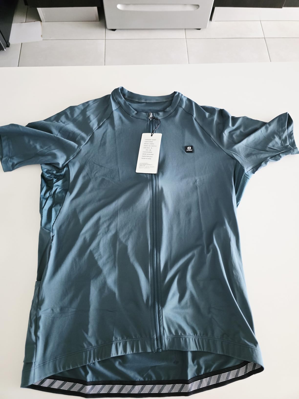 LAMEDA Mens Cycling Jersey Short Sleeve Biking Shirt with 3 Rear Pockets Moisture Wicking Breathable Quick Dry Bicycle Jersey customer photo 1