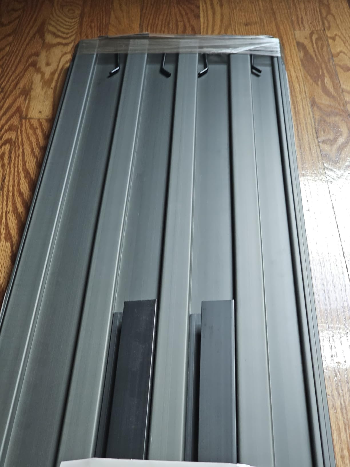 SlatWall Paneling 4x8 FT, PVC Slat Wall Panels with 16 Hooks Heavy-Duty Garage Organization System, Slatwall Pegboard Suitable for Home Garage Shop Wall Display & Organization (Black) customer photo 1