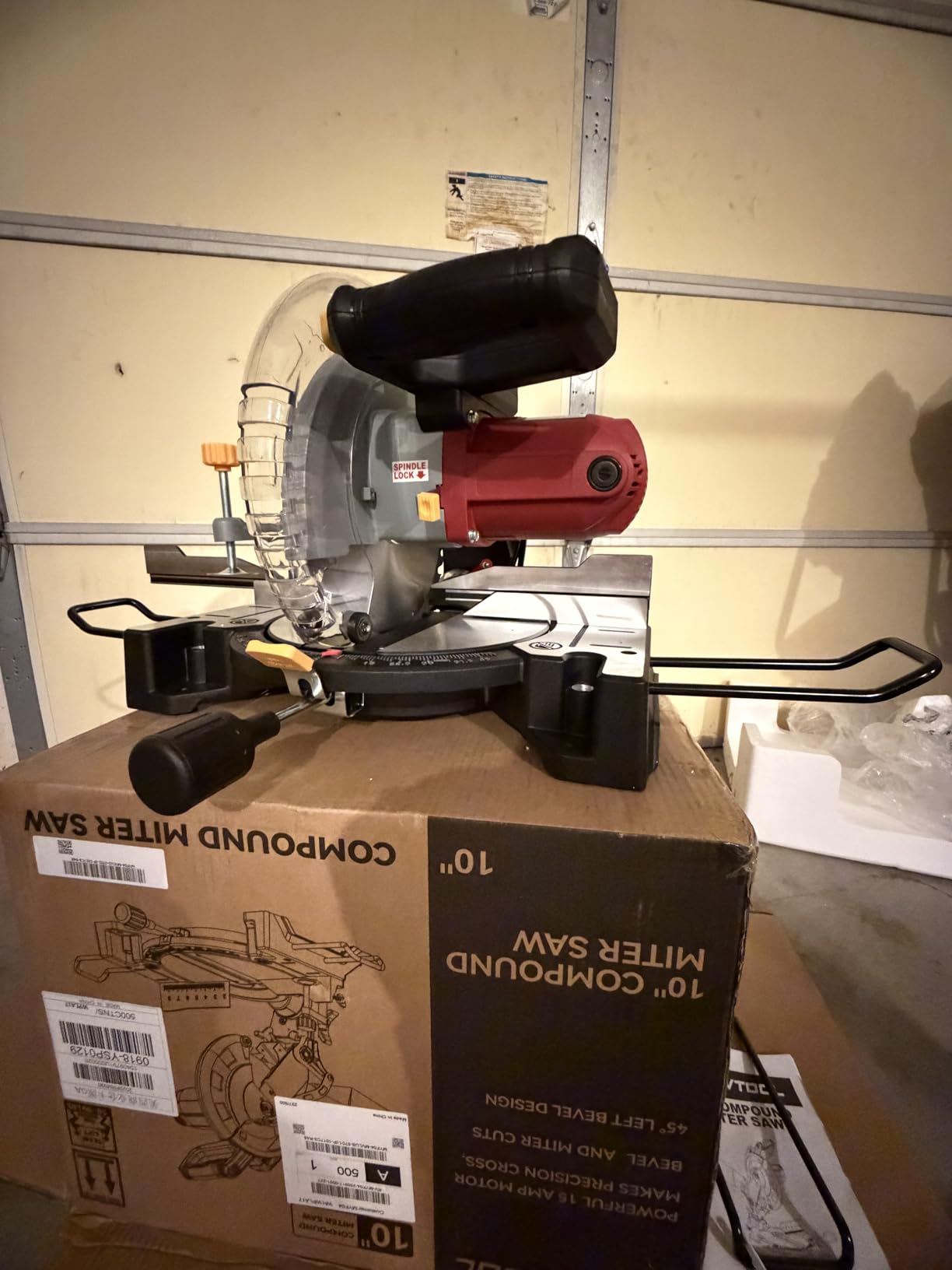 10-inch Compound Miter Saw, 5000RPM, 15 Amp, Single Bevel 0-45° with Extension Table, 36T Blade, Power Saw for Metal, Plastic, Wood, Laminates customer photo 2