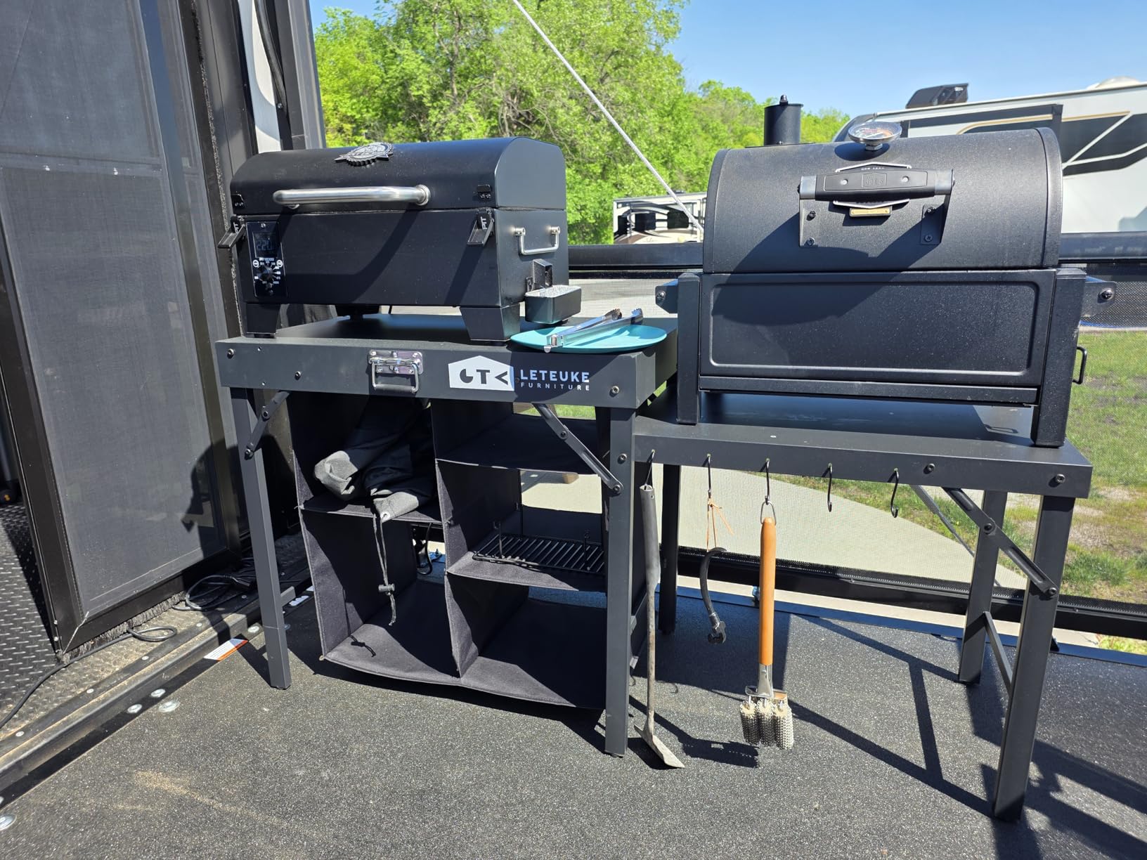 Leteuke Grill Table for Blackstone Griddle, Portable Foldable Grill Table with Storage Fits Ninja, Blackstone Griddle Stand for Outdoor Camping, Picnic, Garden, Patio, Dining, BBQ, Party customer photo 1