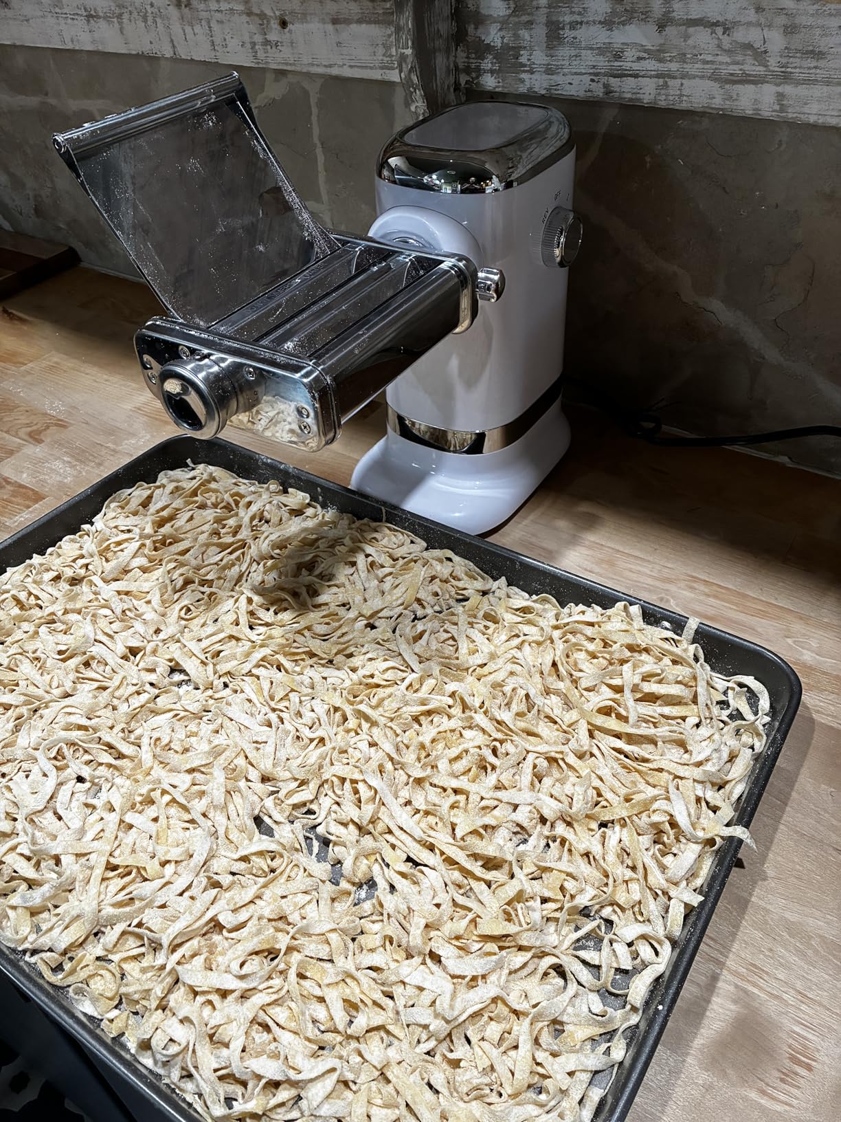 GVODE Electric Pasta Maker - 3-in-1 Pasta Sheet Roller & Cutter Set 700W Max Motor, includes Fettuccine & Spaghetti Maker with Cleaning Brush, White customer photo 1