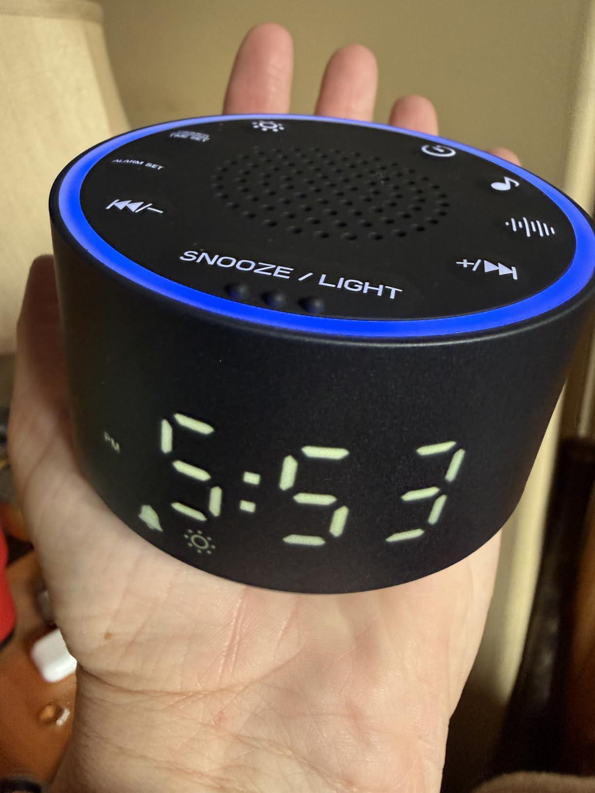 Dreamegg Sound Machine for Sleep - D1 Nova White Noise Sound Machine for Baby Adult with Alarm Clock, Soothing Sounds, Dimmable, White Noise Alarm Clocks for Bedrooms Heavy Sleepers Travel, Black customer photo 1