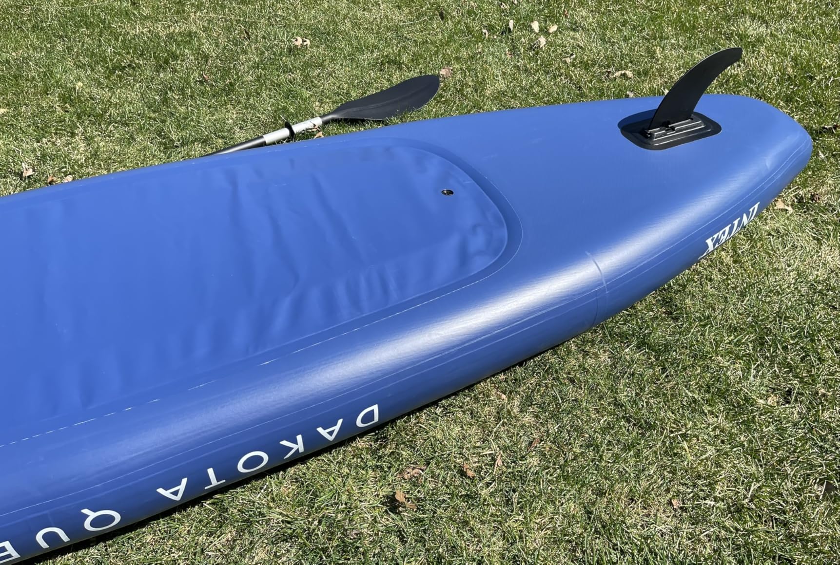 INTEX 68245EP 10.5ft Dakota Quest Sit-On-Top Inflatable Kayak, Kayak Folds into Backpack, 352lbs Capacity, Hand Air Pump, Paddle, Phone/Action Camera Holder Included customer photo 1