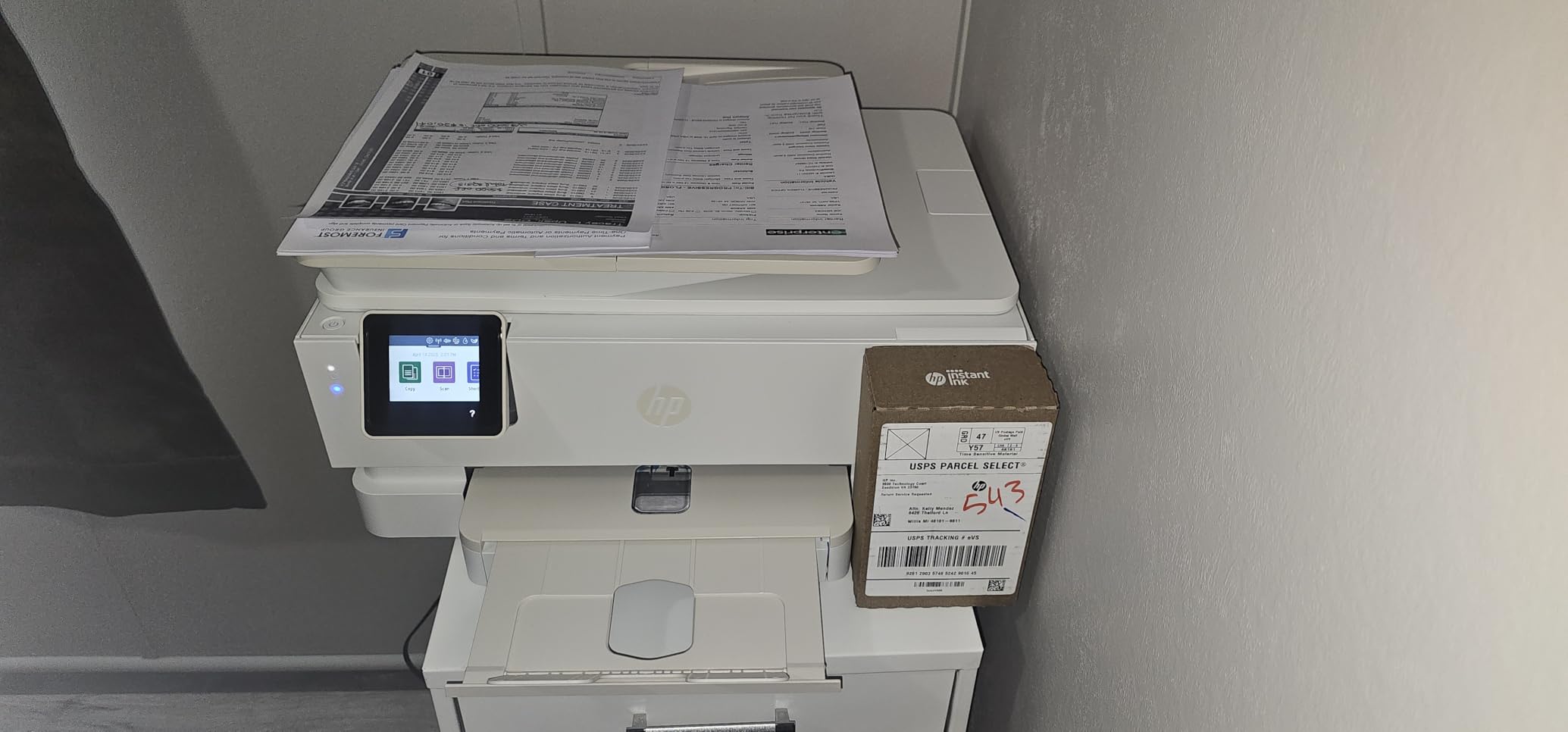 HP Envy Photo 7975 Wireless Color Inkjet Photo Printer, Print, scan, Copy, Easy Setup, Mobile Printing, Best-for-Home customer photo 1