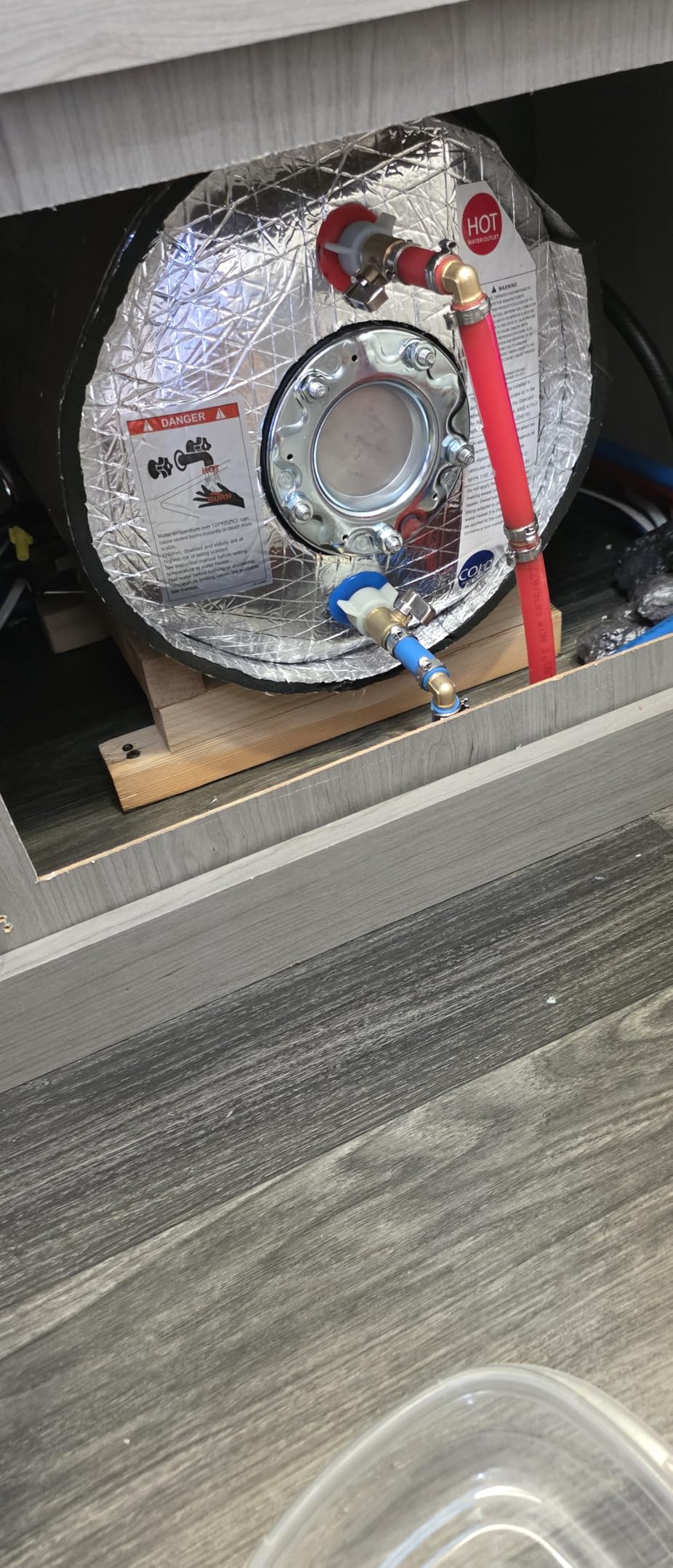 6 Gallon RV Hybrid Water Heater, Electric & Gas Heating Options - Use Separately or Together for Faster Hot Water, Porcelain-Lined Steel Tank with Direct Spark Ignition (DSI) customer photo 2