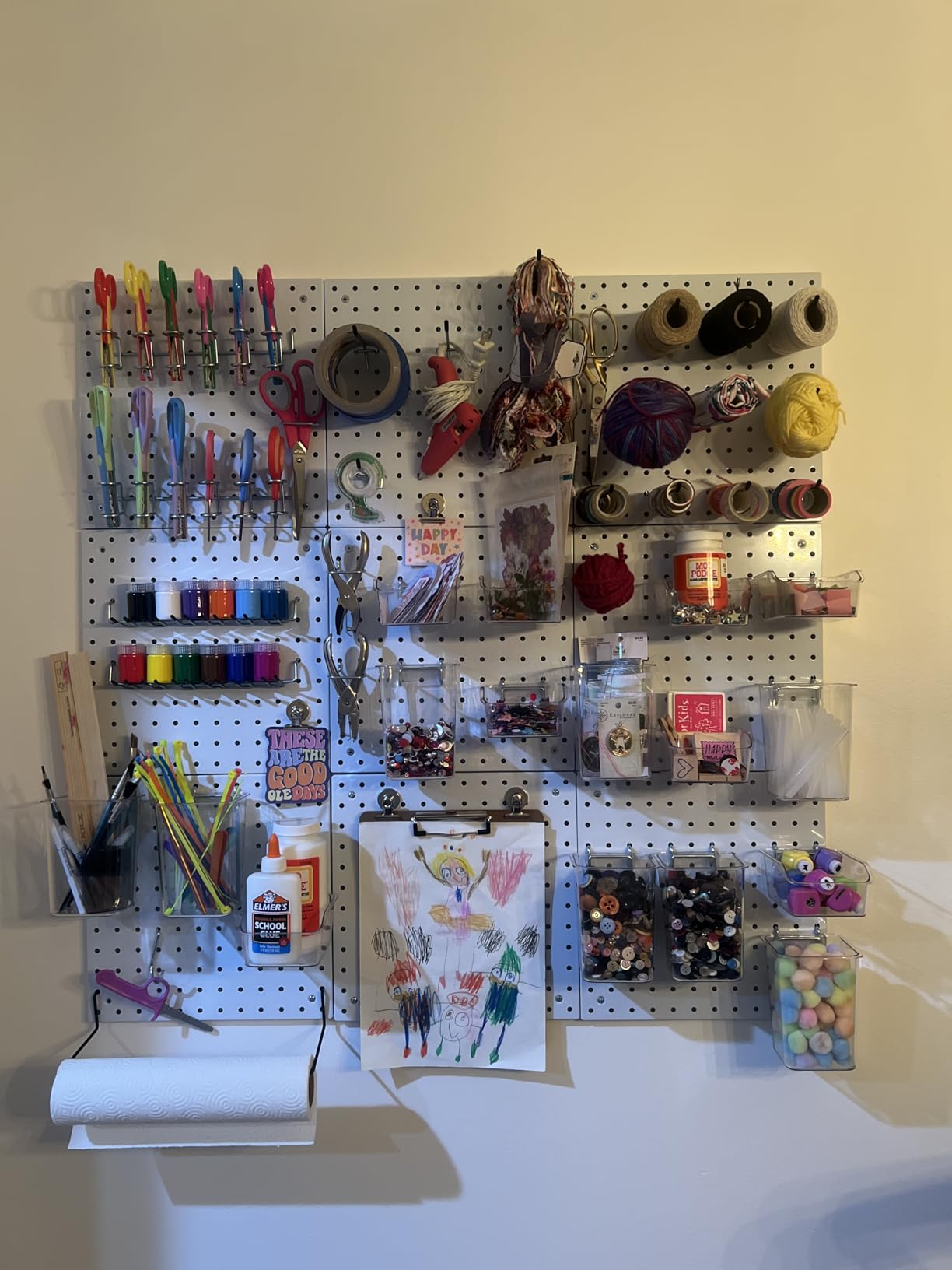 Peg Board Kit, Includes Pegboard and Accessories,with Hooks and Bins,Peg Board Wall Organizer for Office,Ornaments Display,Crafts Organization (129, Black) customer photo 2