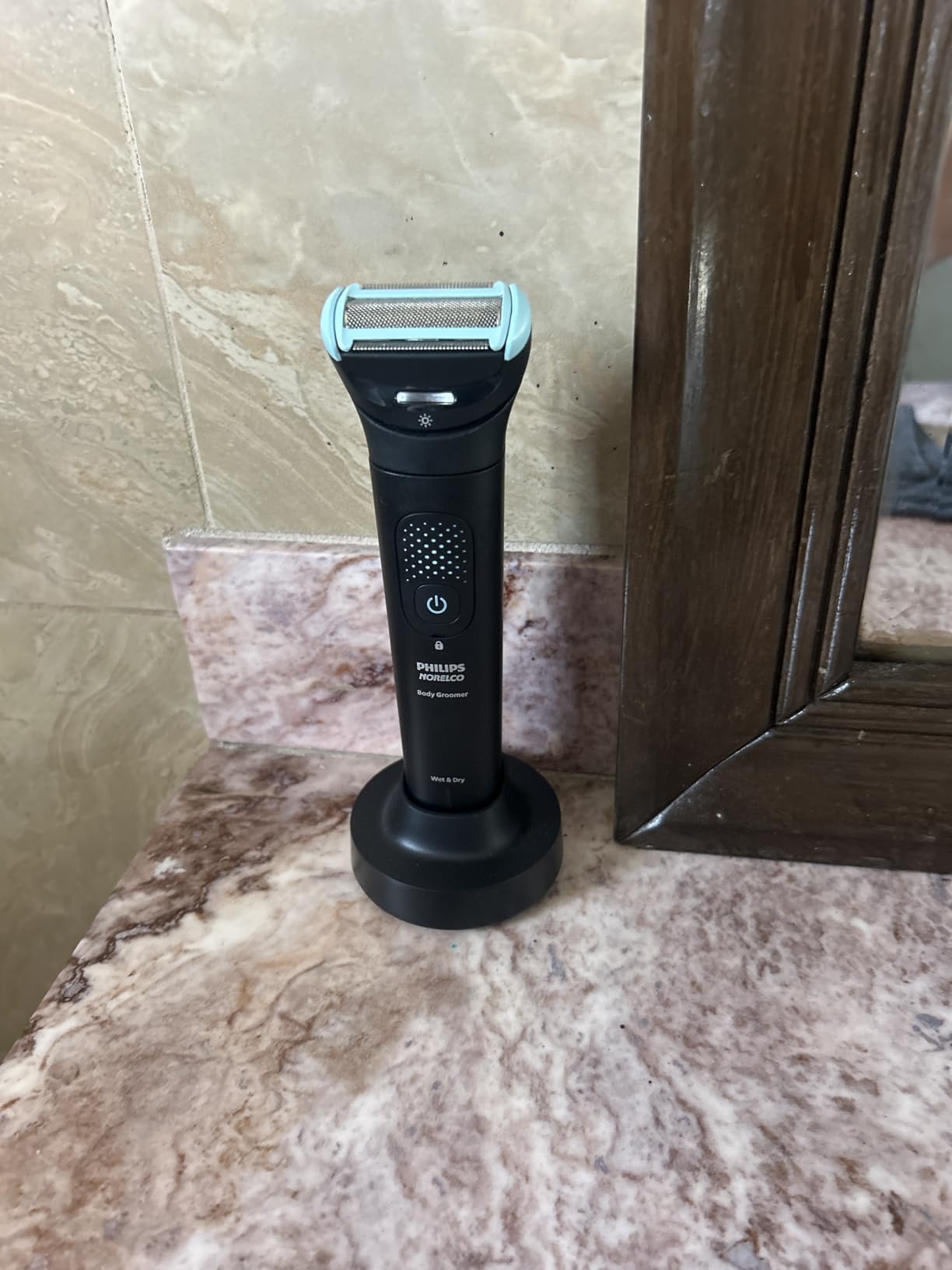 Philips Norelco Body Groomer 7000 Series, Waterproof Men's Full Body Groomer with Travel Case, Triple Protect Shave System & Body Hair Trimmer with Contour-Following 2D Flexing Head, BG7490/50 customer photo 1