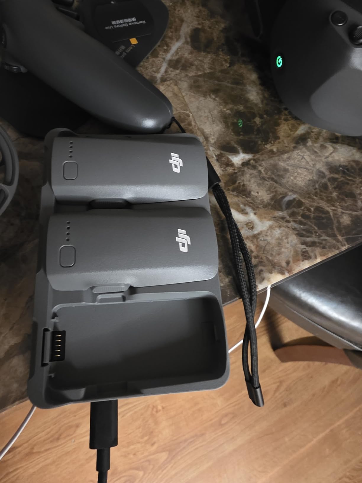 DJI Neo 2 Motion Fly More Combo With RC Motion 3 & Goggles N3, Stable Transmission With Digital Transceiver, 4K Drone for Beginners, FPV Flying, 3 Batteries customer photo 2