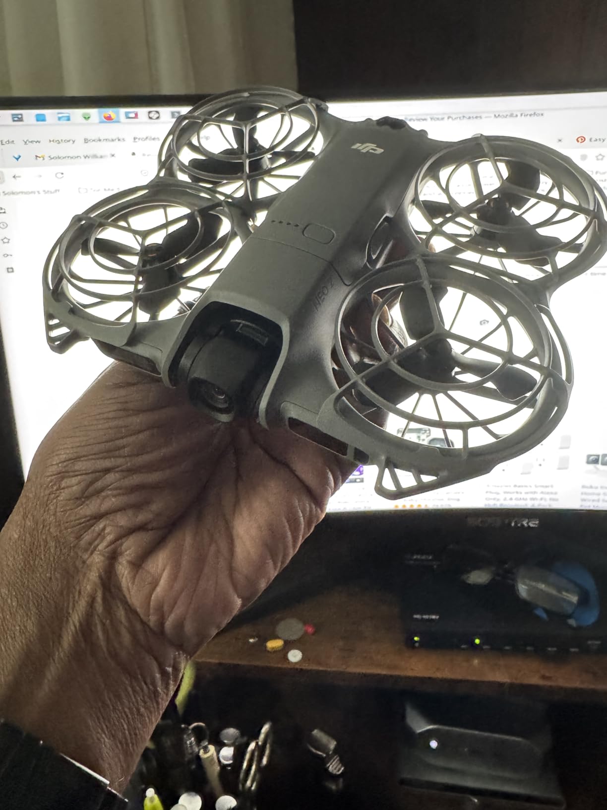 DJI Neo 2 (Drone Only), Lightweight & Foldable 4K Drone With Camera, Palm Takeoff & Landing, Gesture Control, ActiveTrack, Omnidirectional Obstacle Sensing customer photo 2