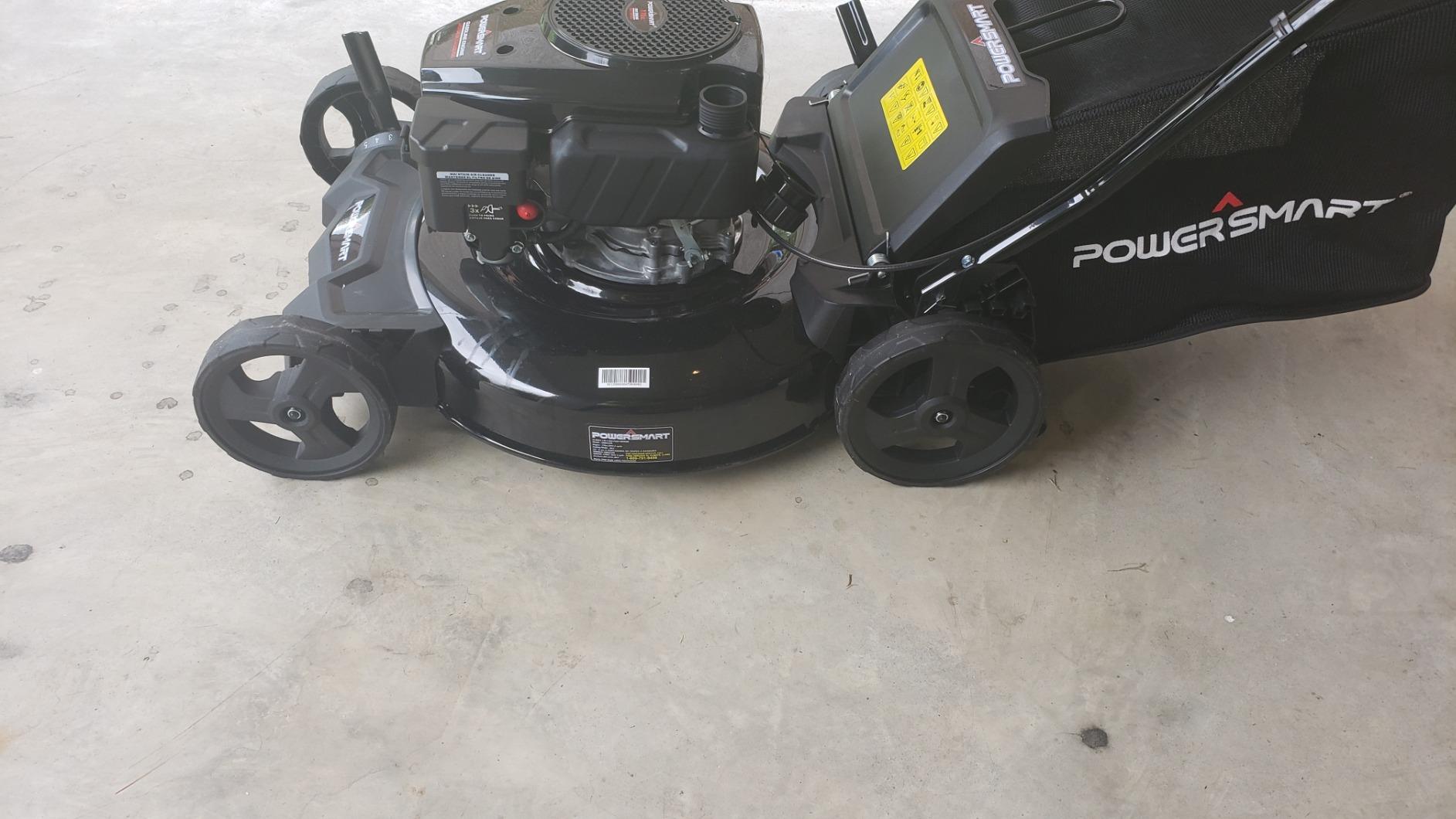 PowerSmart Self Propelled Gas Lawn Mower, 22 in. 170cc OHV Engine 2-in-1 Rear Wheel Drive, High Wheels, 6-Position Height Adjustment customer photo 2