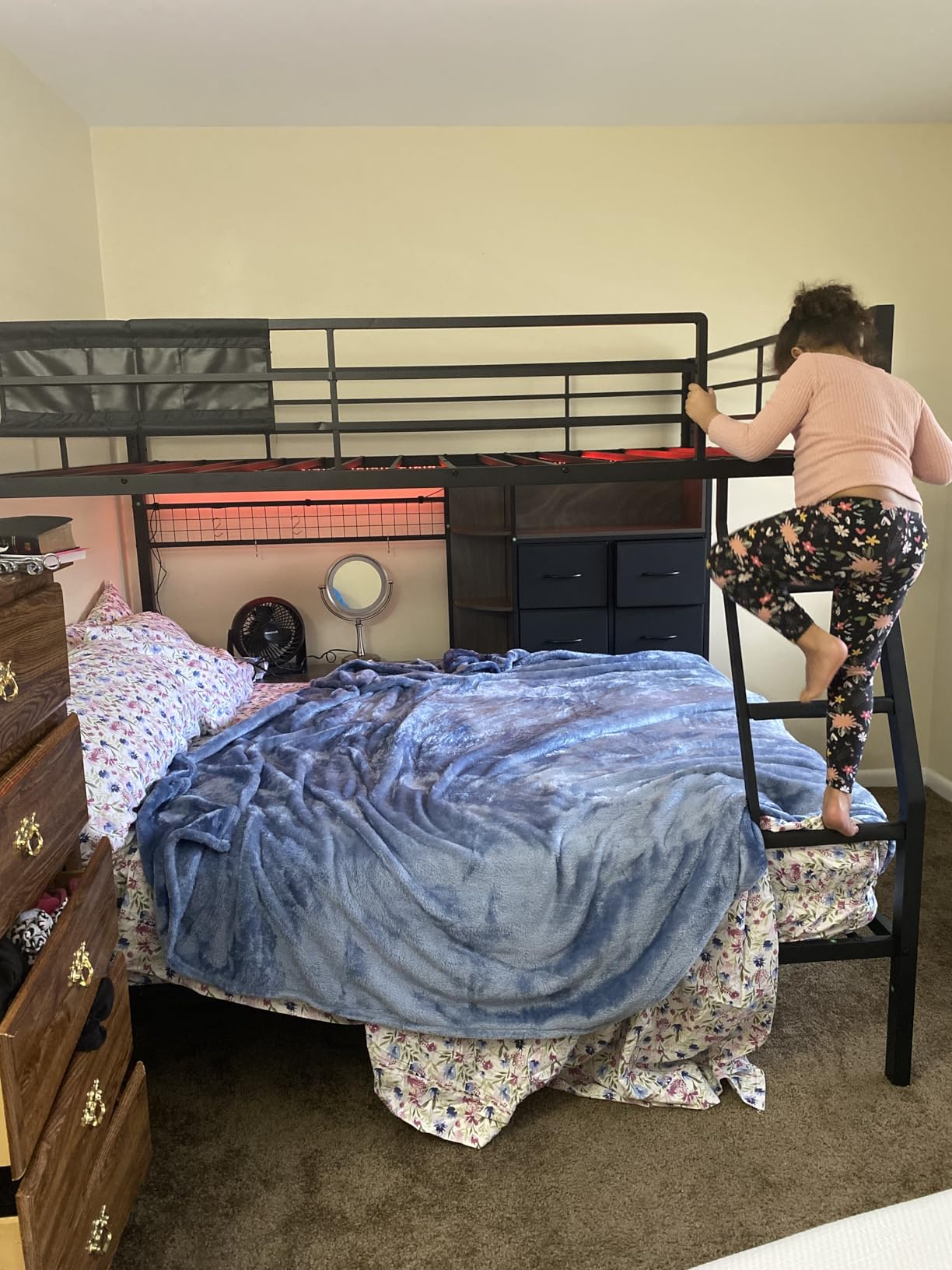 BTHFST Bunk Bed Twin Over Twin with 4 Storage Drawers & Shelves & Bedside Caddy, Twin Bunk Beds with Charging Station & LED Lights customer photo 1