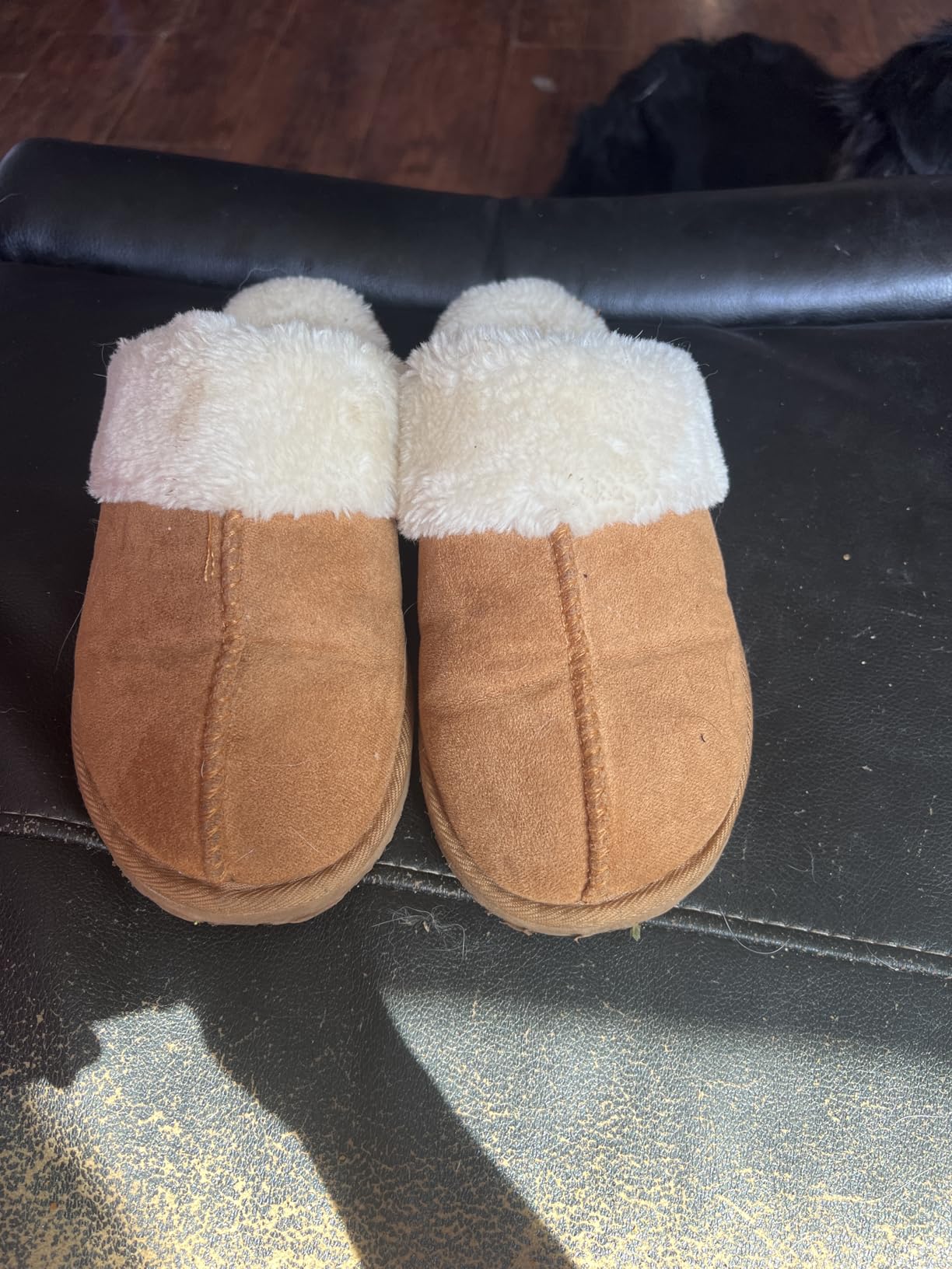 OOW Fuzzy Slippers for Women Cozy Faux Fur House Shoes Winter Warm Memory Foam Slippers for Indoor and Outdoor customer photo 1