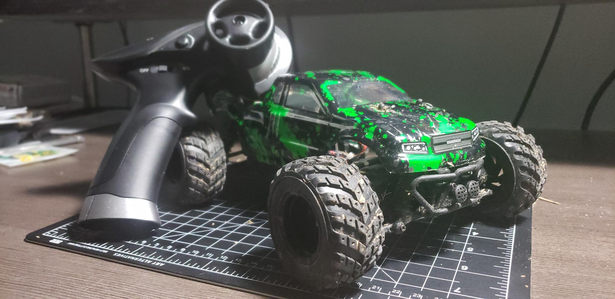 HAIBOXING 1:18 Scale RC Truck 18859E, 4X4 Off-Road Vehicle with Speeds up to 36km/h, Hobby Grade 2.4GHz Remote Control, Water-Resistant Electronics, Two 7.4V Li-Po Batteries for Extended Playtime customer photo 1