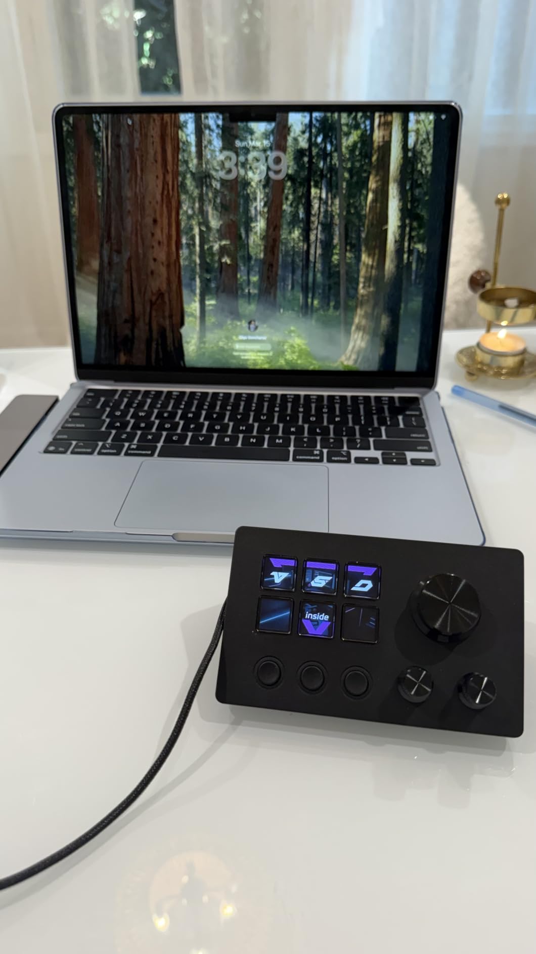 TreasLin VSDinside Stream Controller Deck Stream Dock with 12 Customizable Macro Keys to Trigger Actions in OBS Twitch YouTube for Content Creators Streaming Gaming Compatible with PC & Mac N3 White customer photo 2