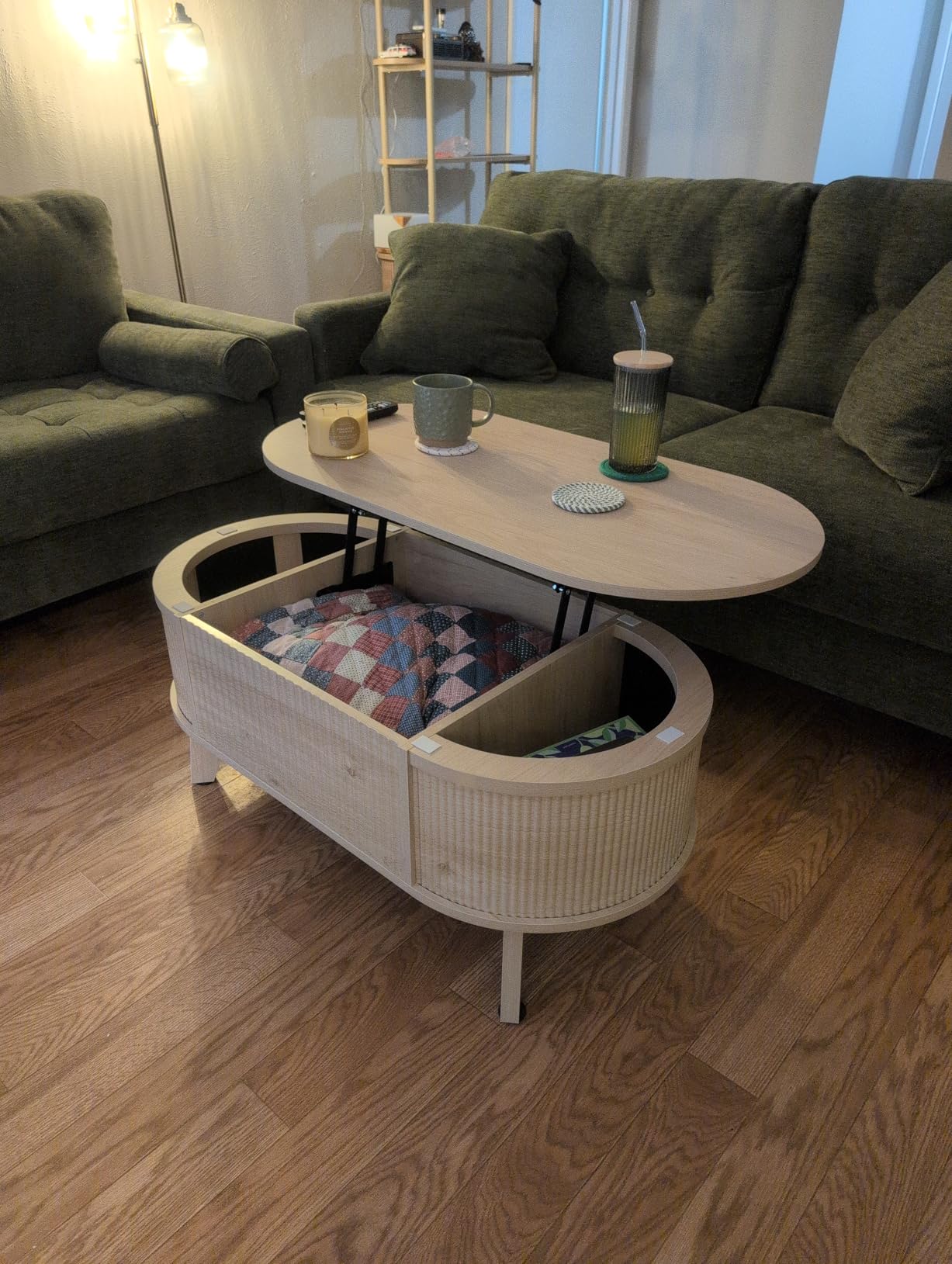 LYNCOHOME Fluted Lift Top Coffee Table with Storage, Modern Oval Coffee Table for Living Room or Home Office, Walnut customer photo 1