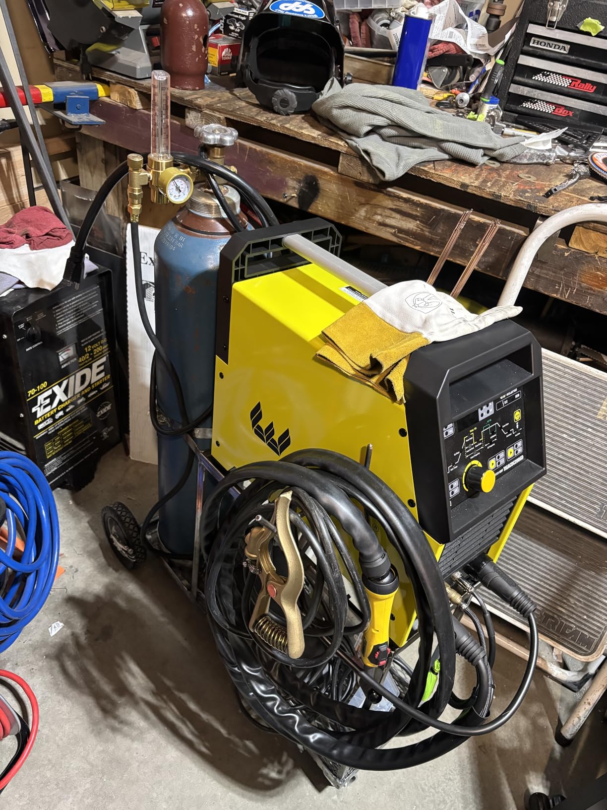 Weldpro 200A AC/DC TIG Welder with Pulse, 110V/220V Dual Voltage Aluminum TIG Welder, AC TIG/DC TIG/AC PULSE TIG/DC PULSE TIG/Stick 5 in 1 Multiprocess Welding Machine with TIG Torch & Foot Pedal customer photo 2