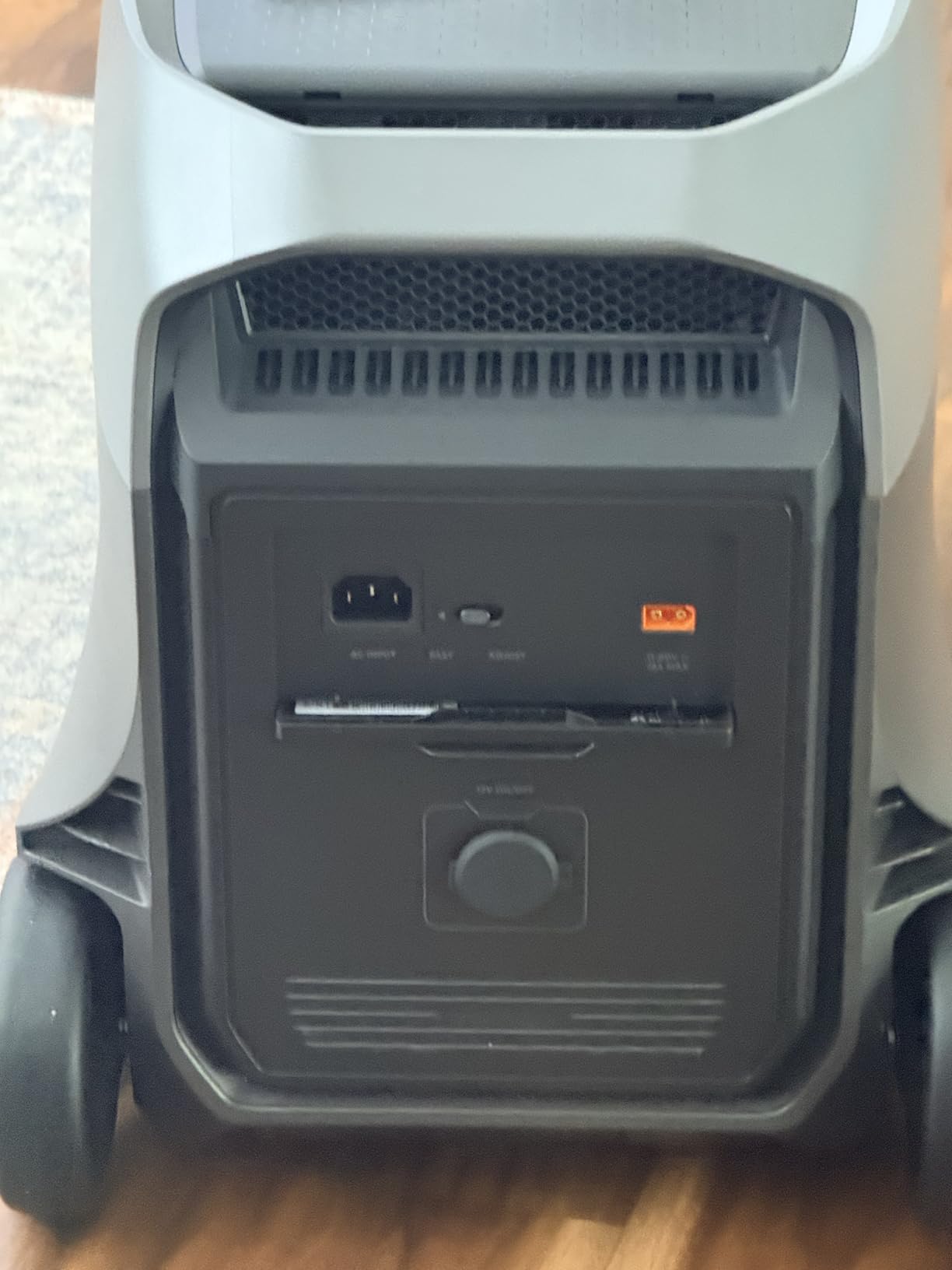 EF ECOFLOW Delta 3 Ultra Portable Power Station with 400W Solar Panel, 3072Wh LiFePO4 Battery, 3600W Output customer photo 1