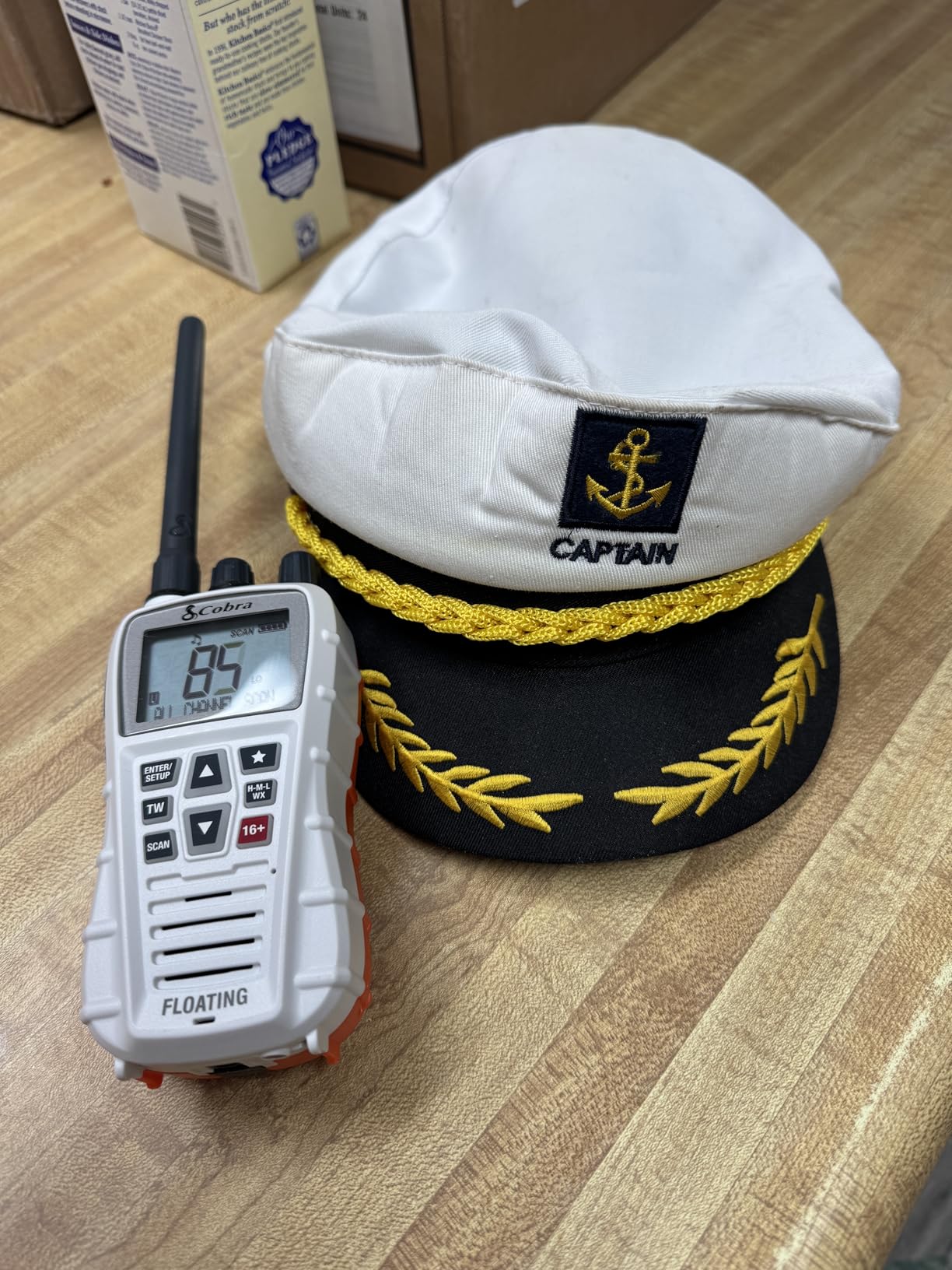 Cobra BlueBound 350 VHF Handheld Marine Radio - Black - 6-Watt, Floating, Long Range, NOAA Weather Alerts, International Functionality, IPX7 Waterproof, USB-C, Submersible, LCD Screen, Belt Clip customer photo 1