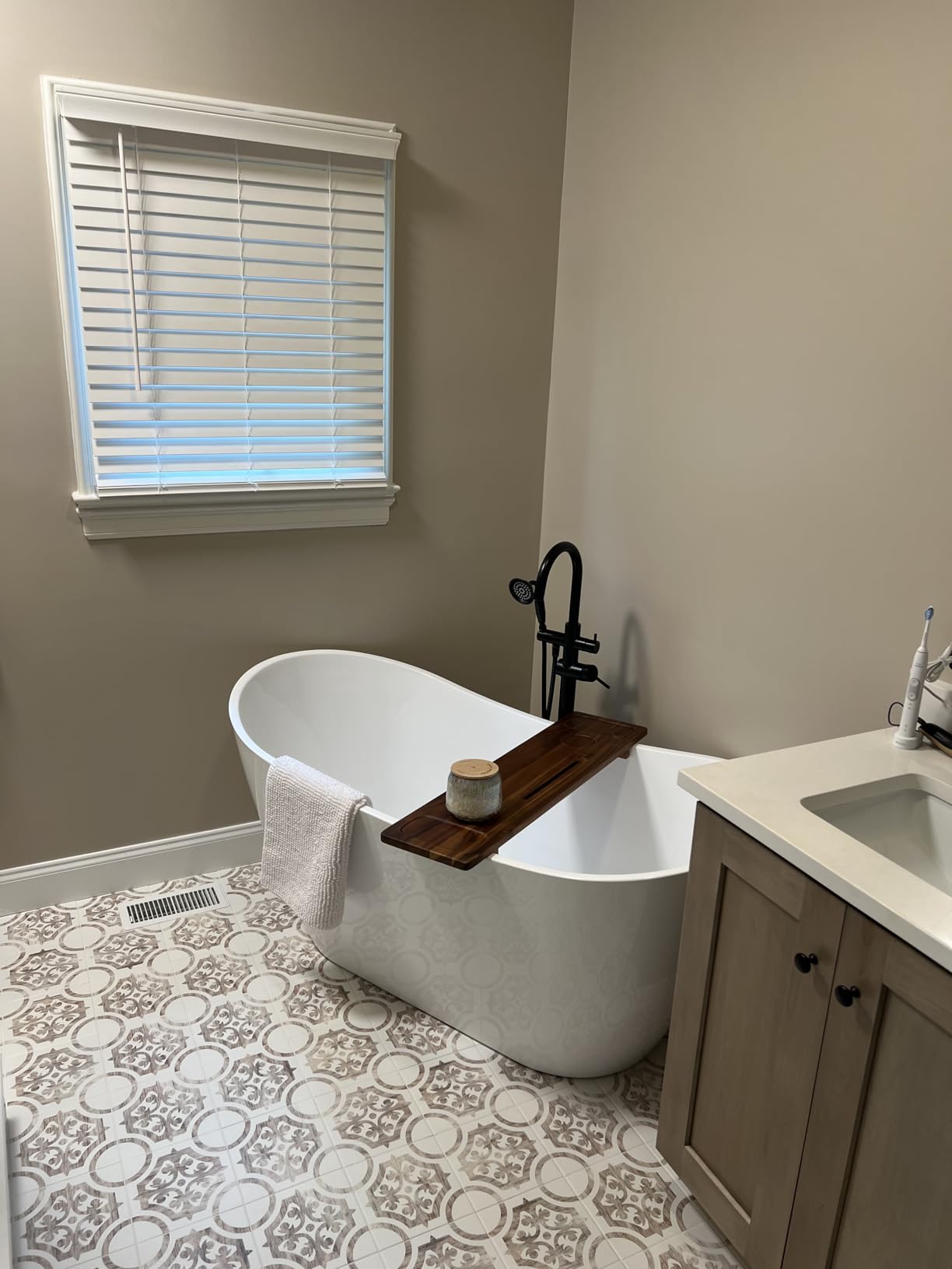 WOODBRIDGE 67
