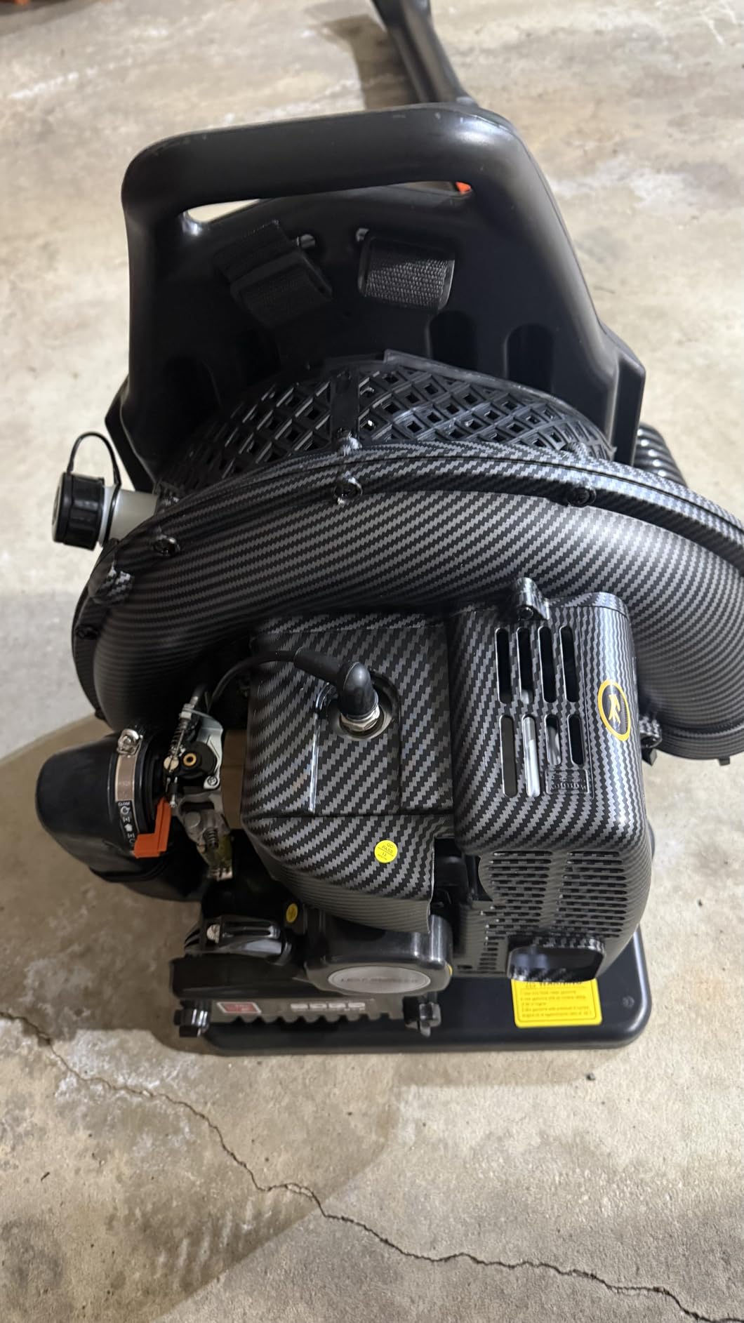 72CC Gas Backpack Leaf Blower - 2-Stroke Engine, 230 MPH 760 CFM, Adjustable Speed, Low Noise & Ergonomic Design, Cruise Control customer photo 1