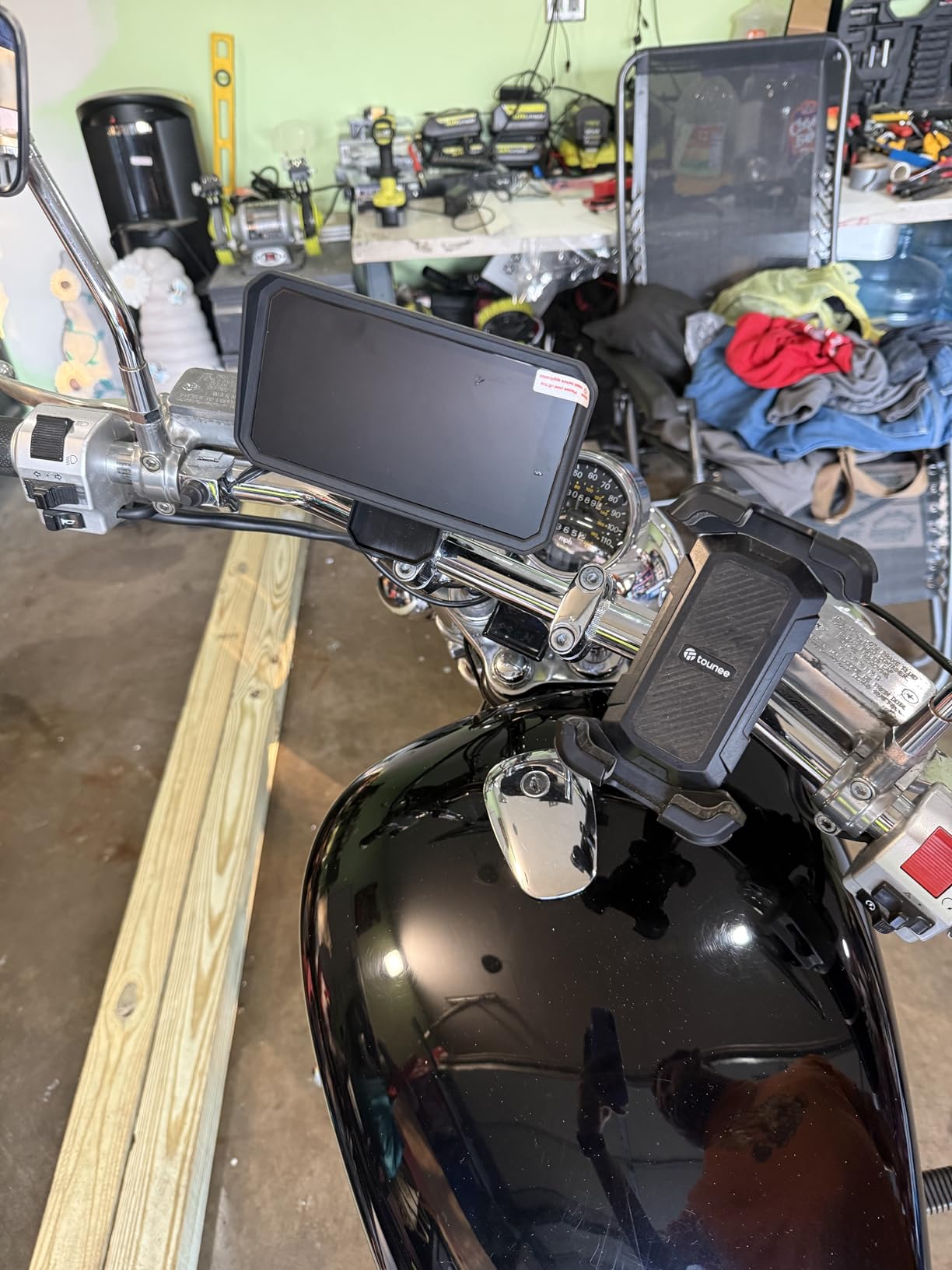 MOX61 Motorcycle Carplay HD Touchscreen 6.1