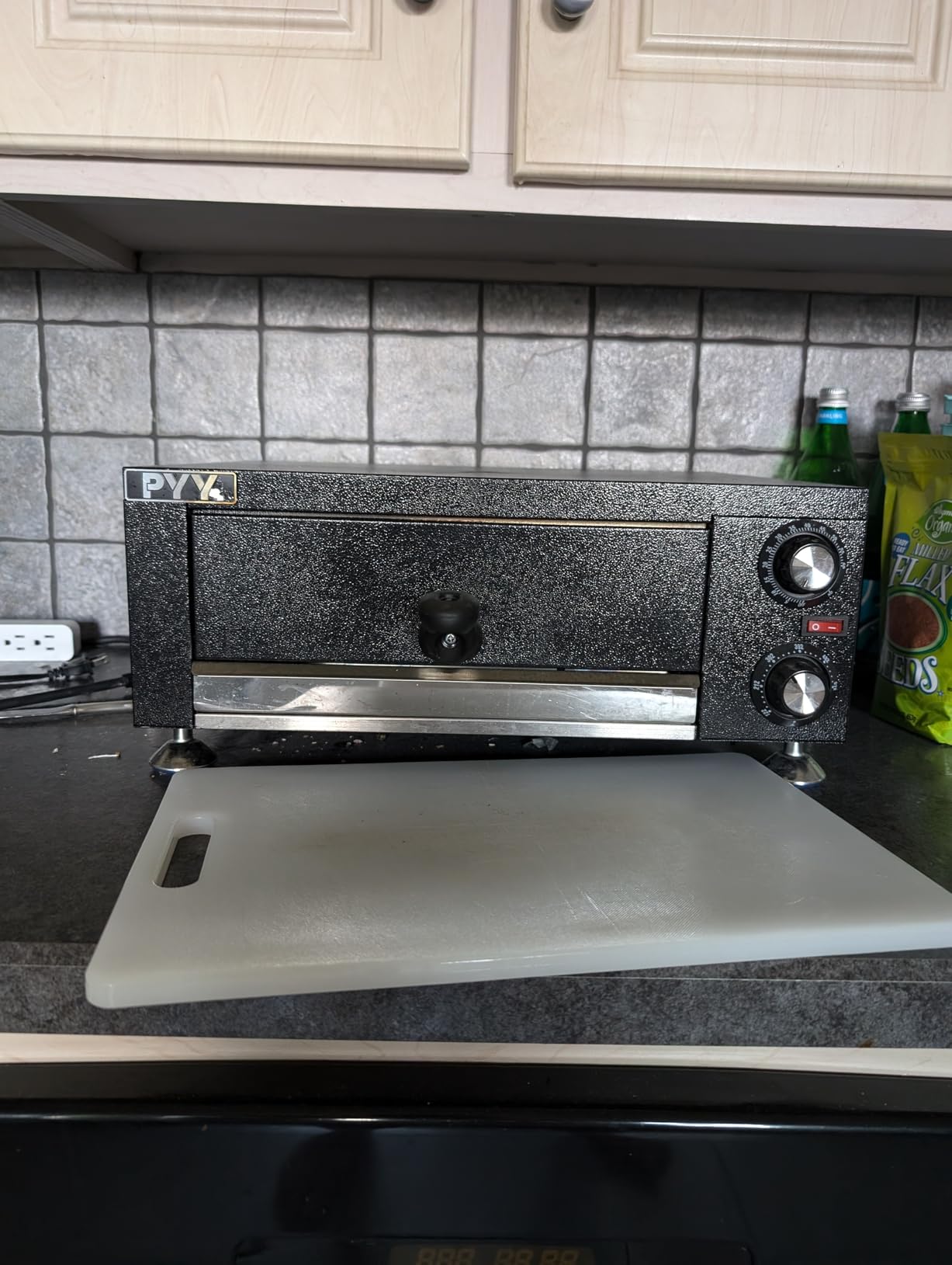 PYY Electric Pizza Oven Indoor Countertop Pizza Oven Commercial Pizza Maker Machine for Home with Timer Stainless Steel Pizza Cooker, Matte Black customer photo 1