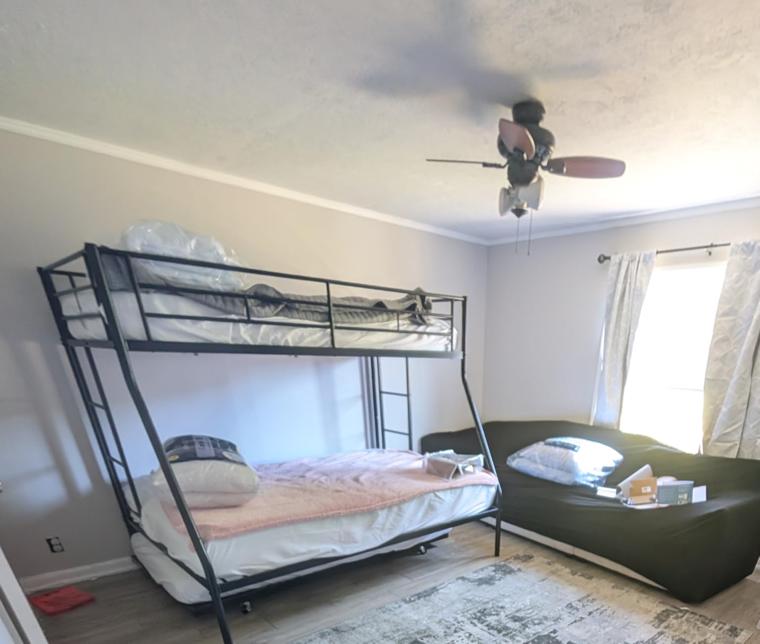 Shintenchi Bunk Bed Twin Over Full Size with Trundle, Heavy-Duty Twin&Full Frame with Full-Length Guardrail and Two Ladders, Triple for Kids, Teens and Adults, Space-Saving, Black customer photo 1