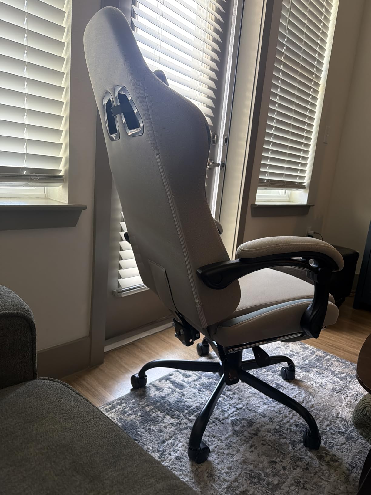 GTPLAYER Gaming Chair with Foot Rest & Pocket Spring Cushion, Ergonomic High Back Computer Desk Chair with Headrest & Lumbar Support for Back Pain Relief, Breathable Fabric, Mist-Blue customer photo 2